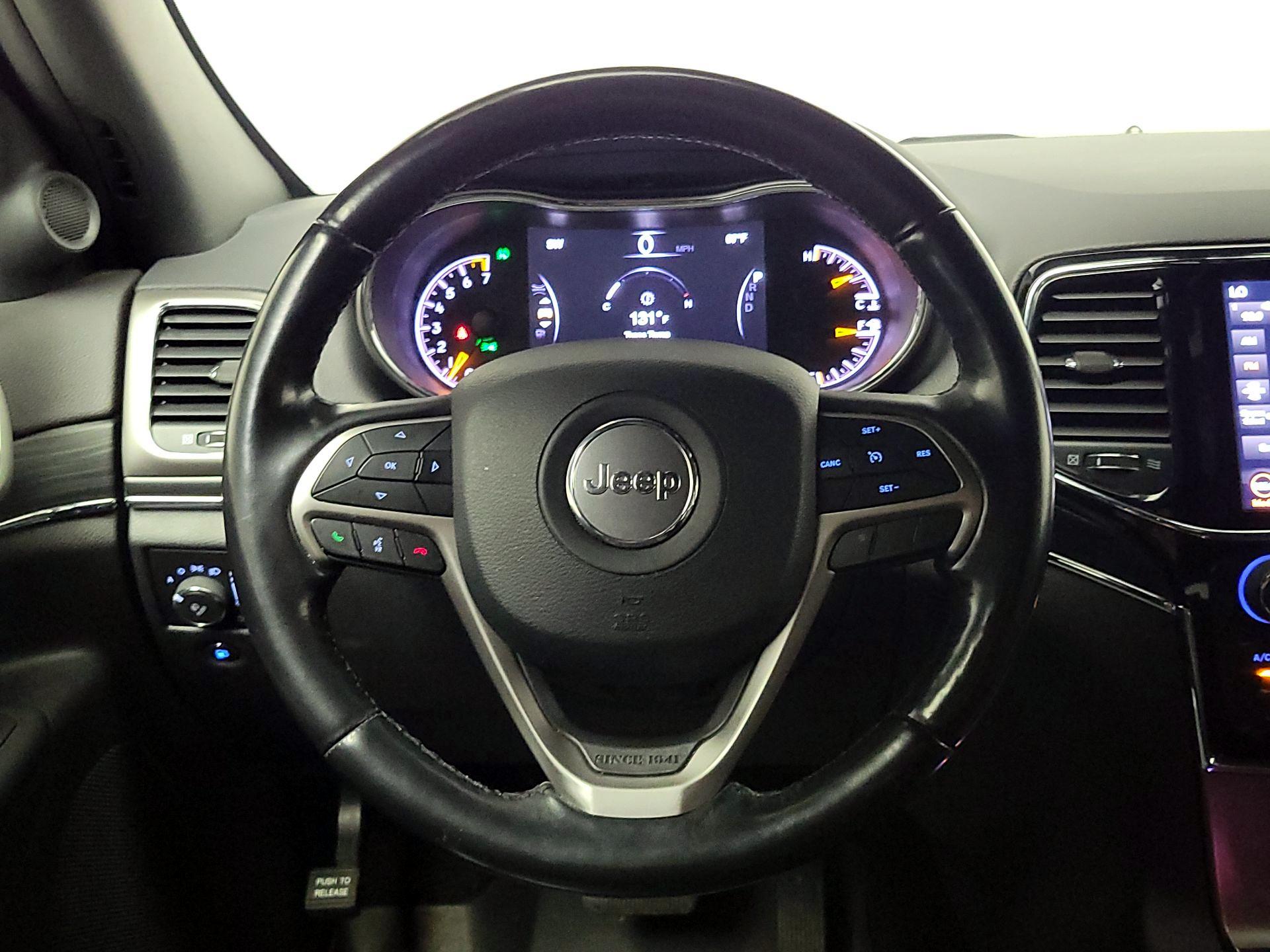 Thumbnail: 2020 Jeep Grand Cherokee - 10