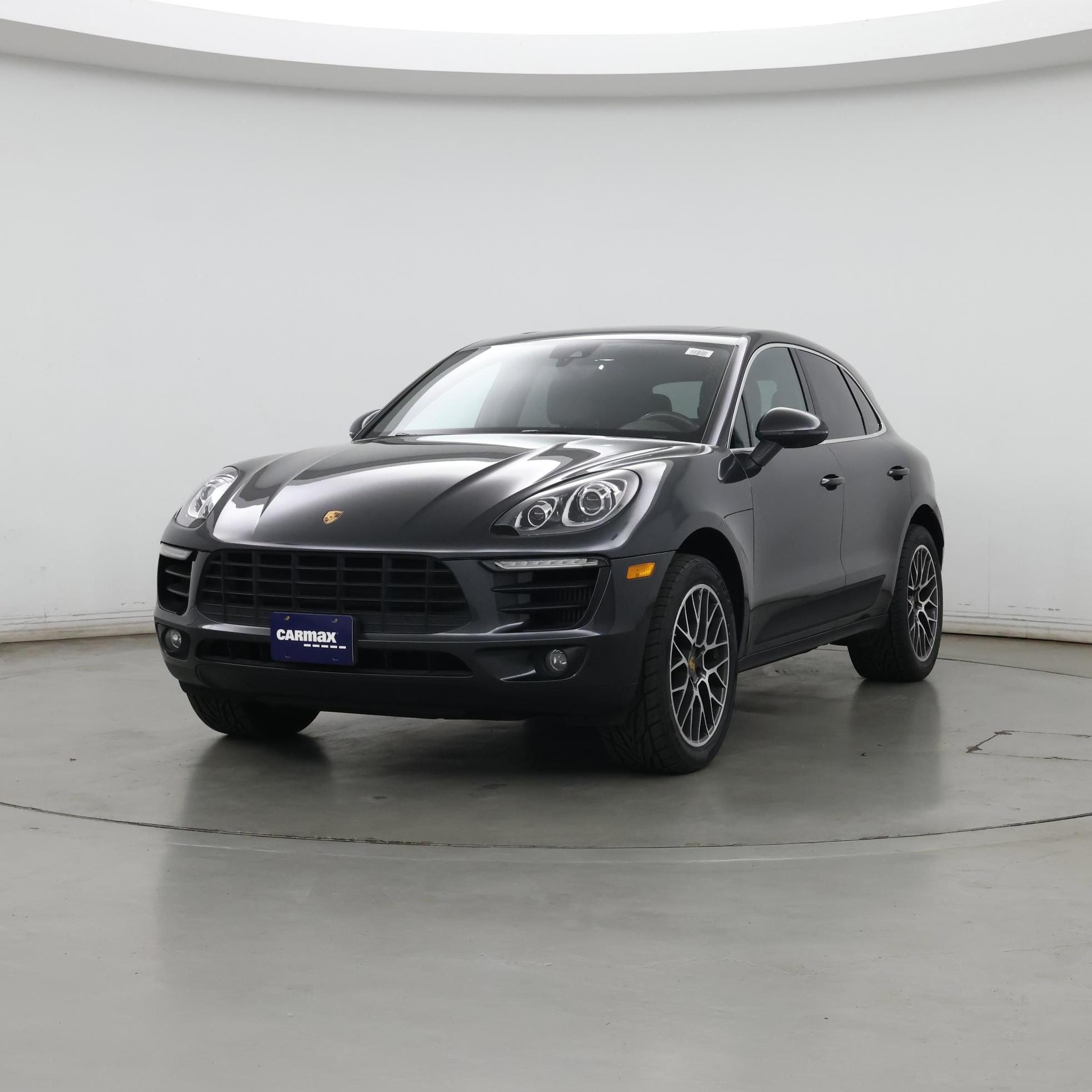 Thumbnail: 2017 Porsche Macan - 4