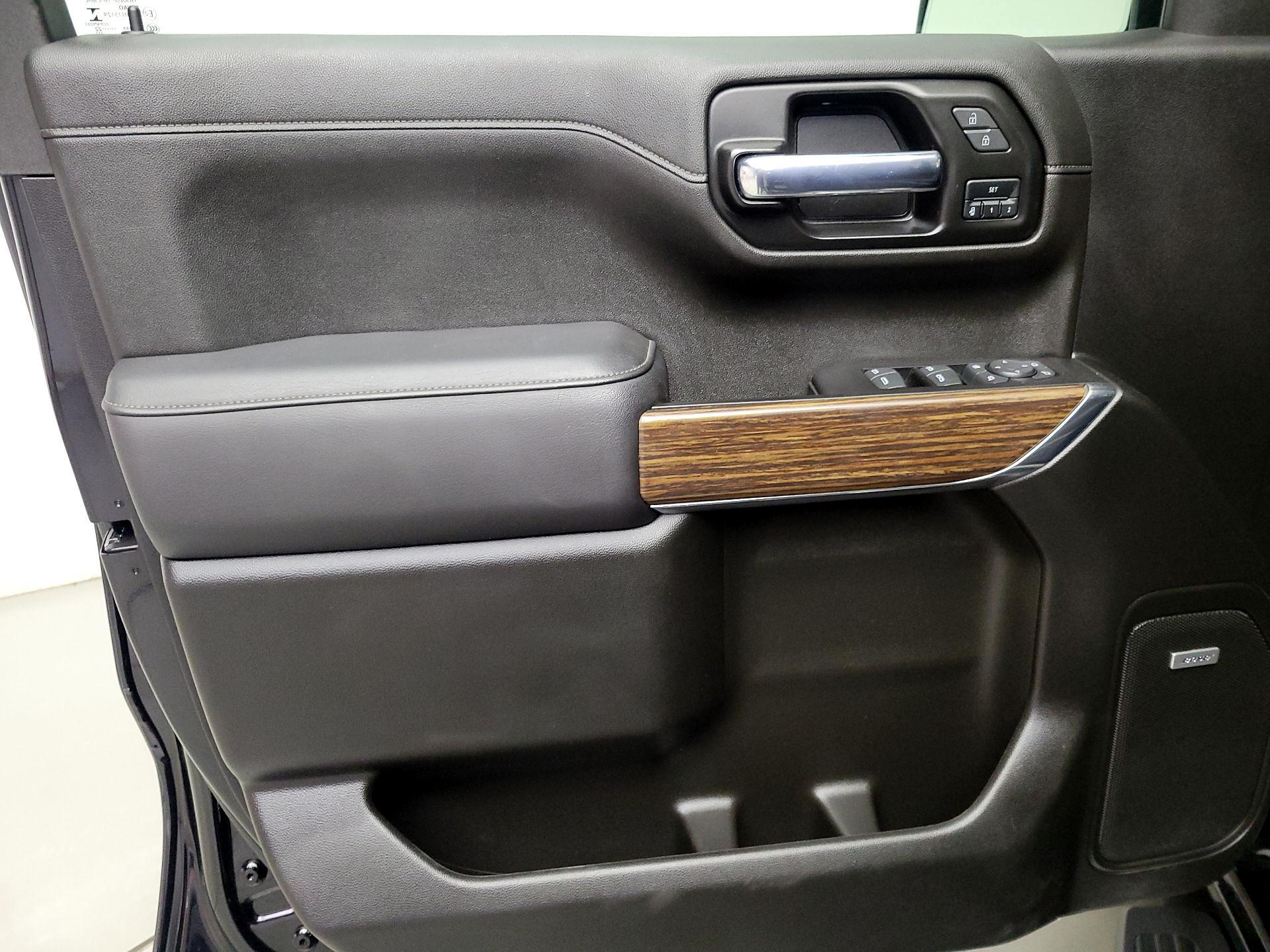 Thumbnail: 2022 Chevrolet Silverado 1500 - 12