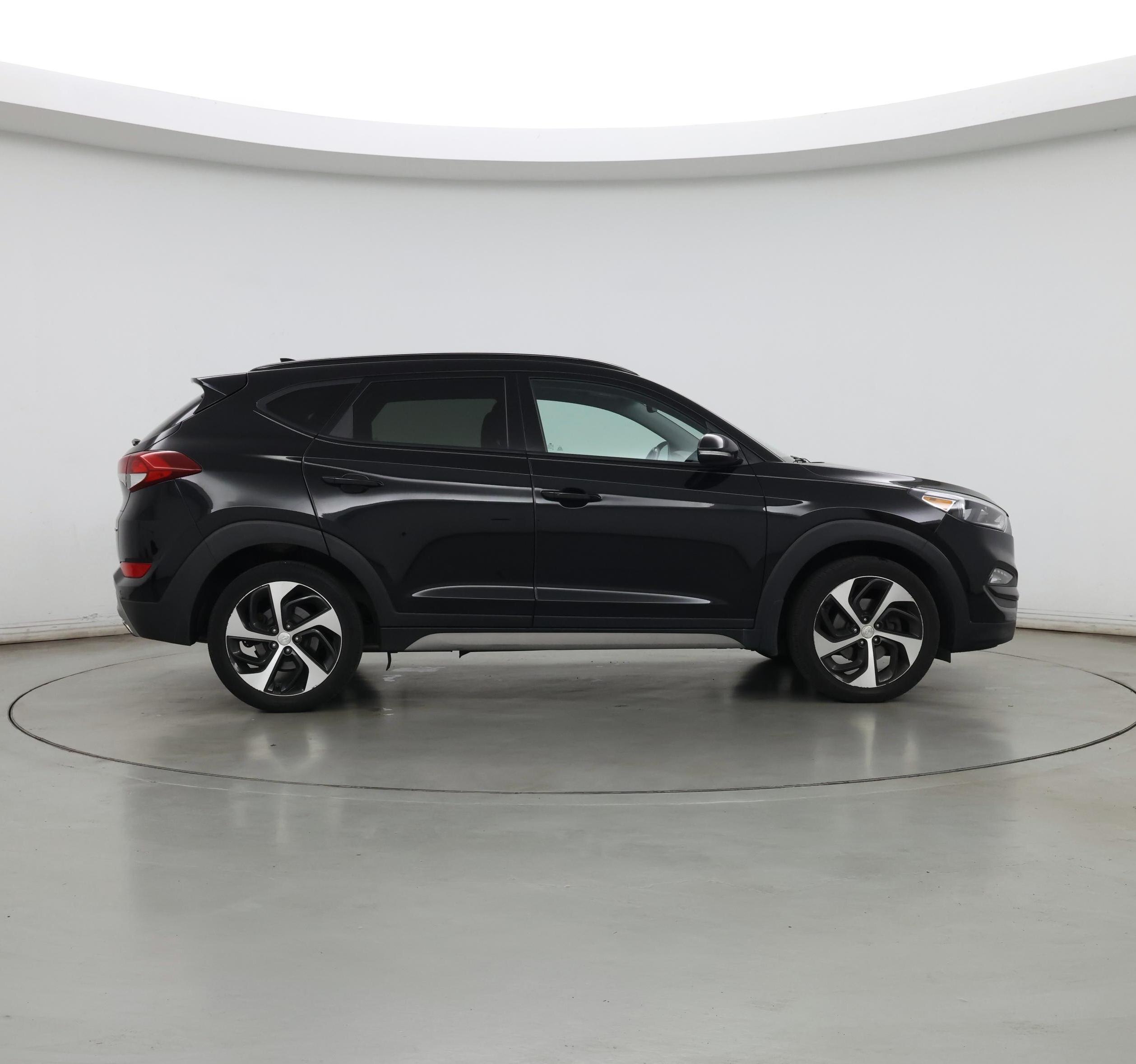 Thumbnail: 2018 Hyundai Tucson - 7