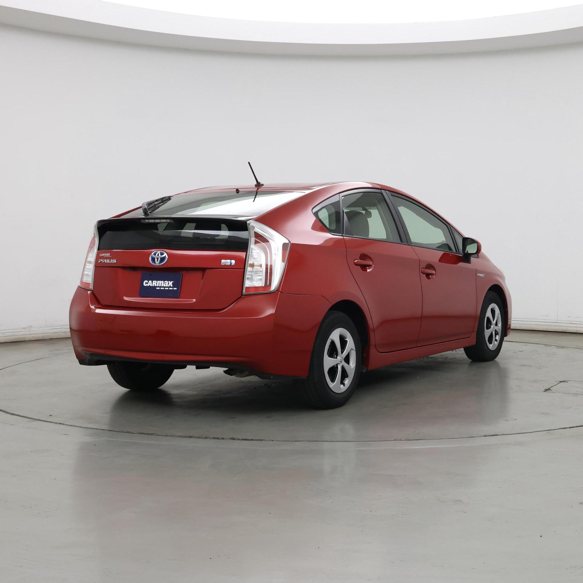 Thumbnail: 2015 Toyota Prius - 8