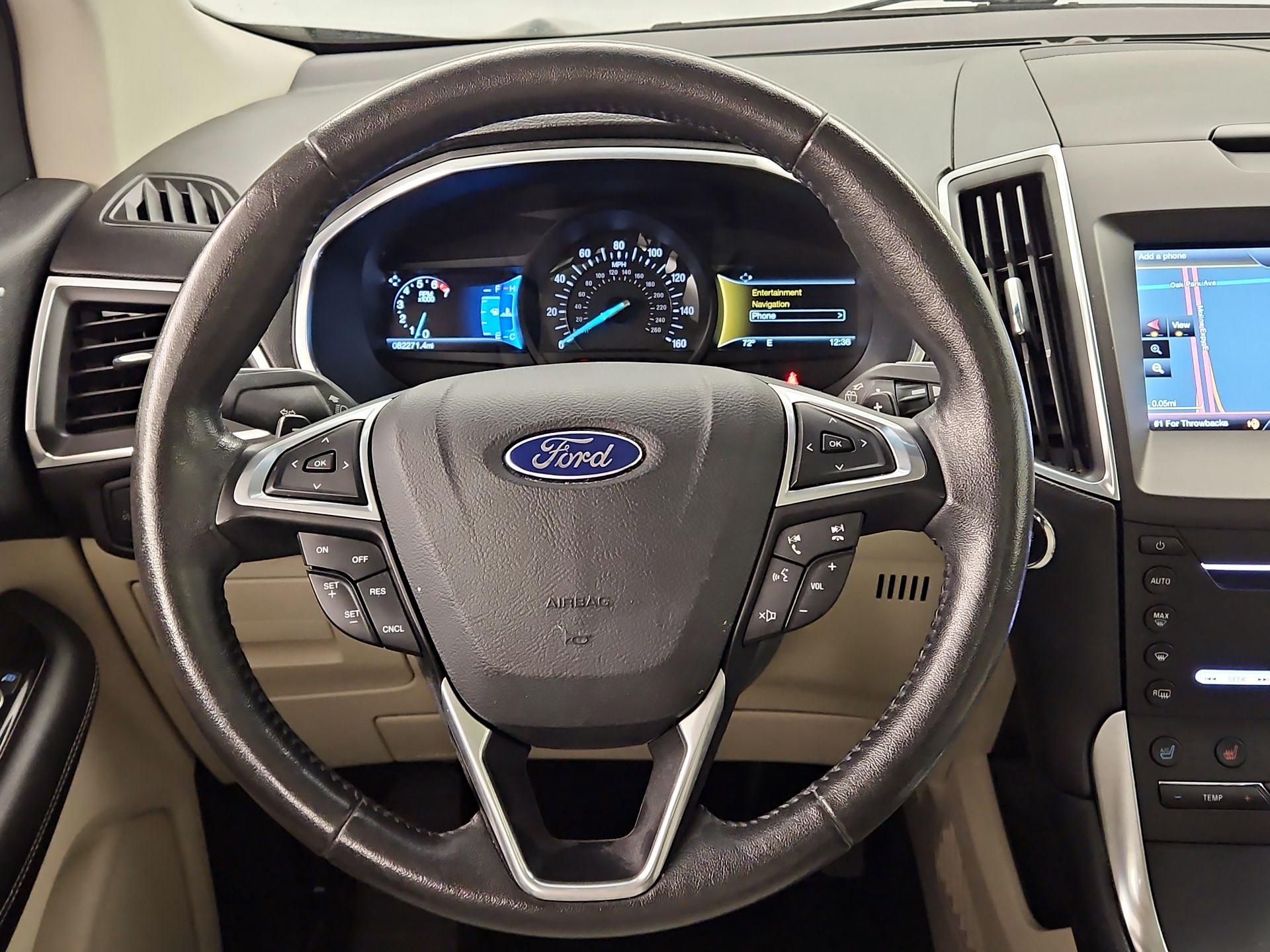Thumbnail: 2015 Ford Edge - 10