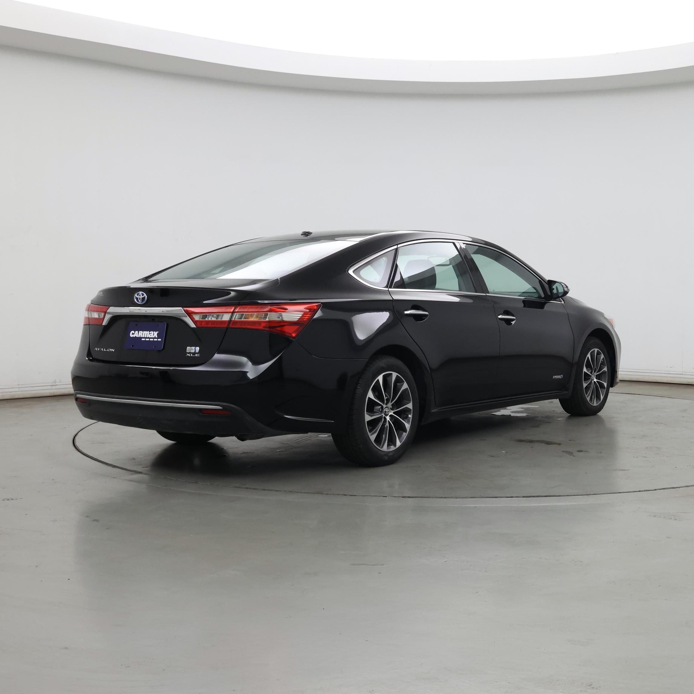 Thumbnail: 2018 Toyota Avalon - 8