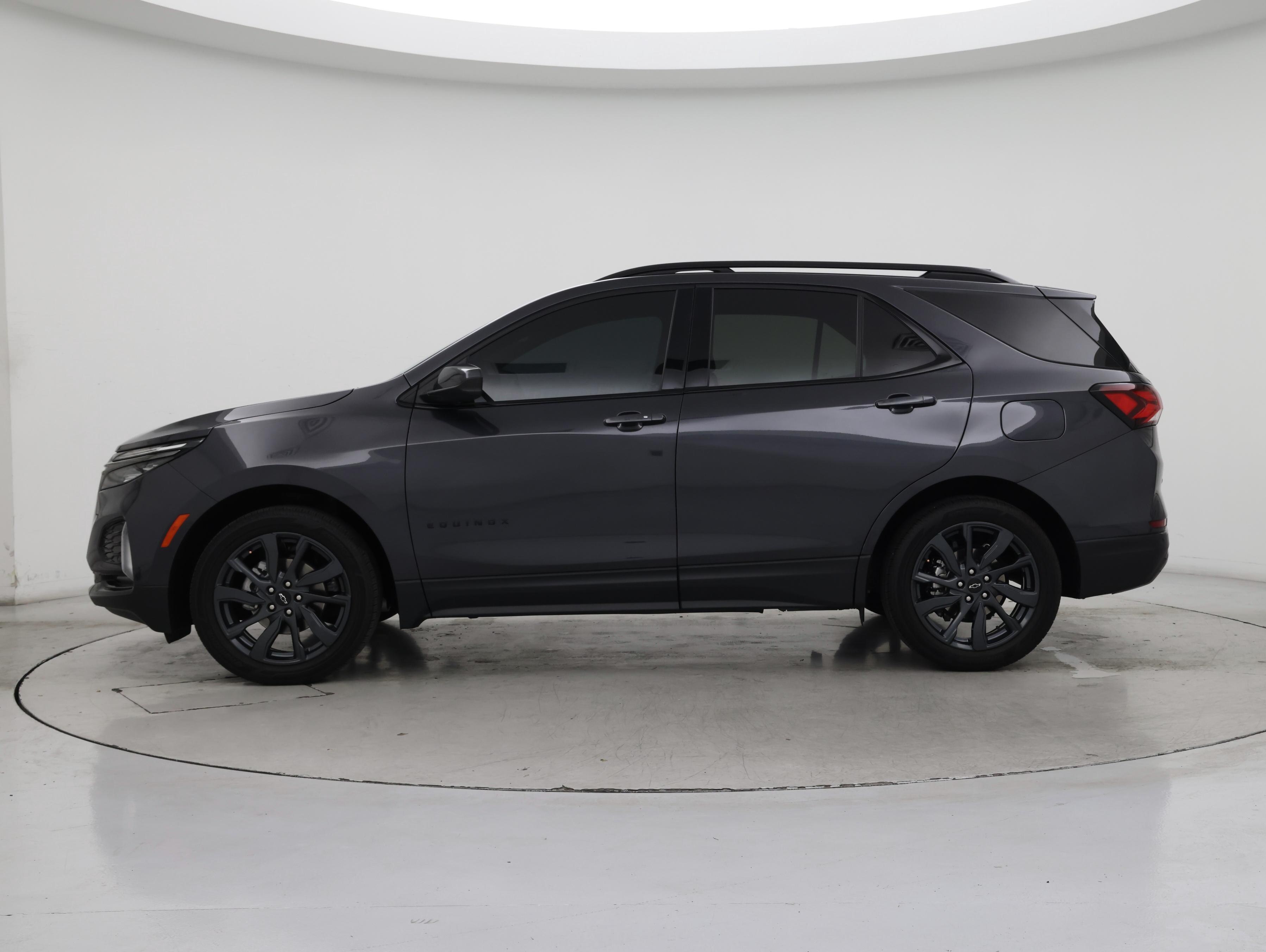 Thumbnail: 2023 Chevrolet Equinox - 3