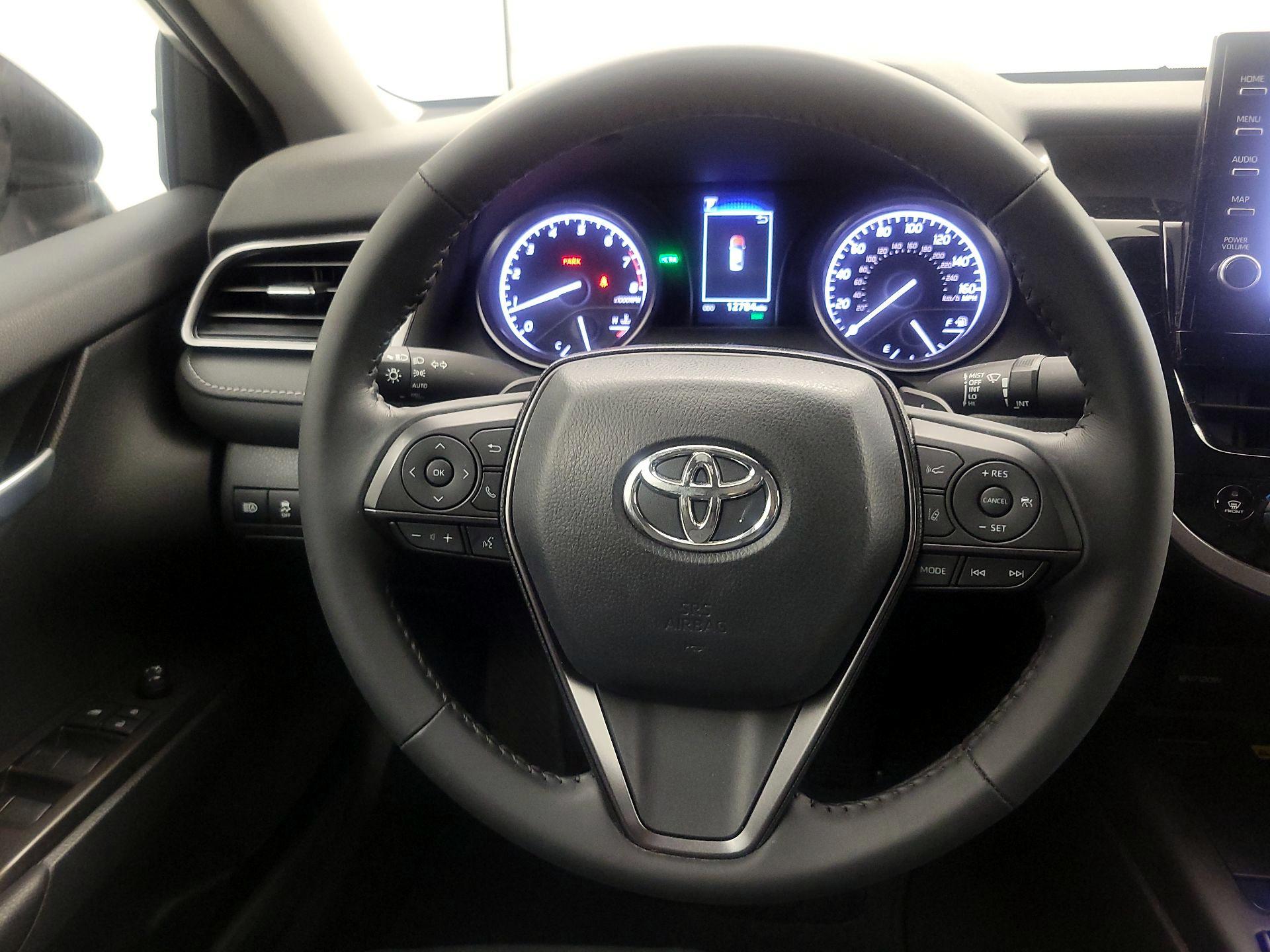 Thumbnail: 2024 Toyota Camry - 10