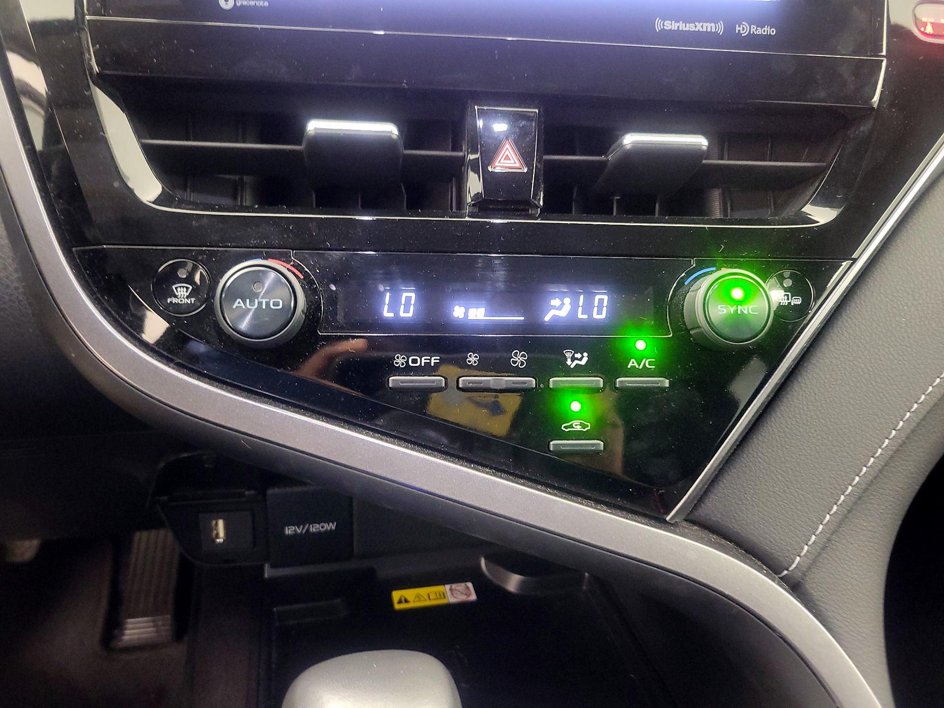 Thumbnail: 2024 Toyota Camry - 16