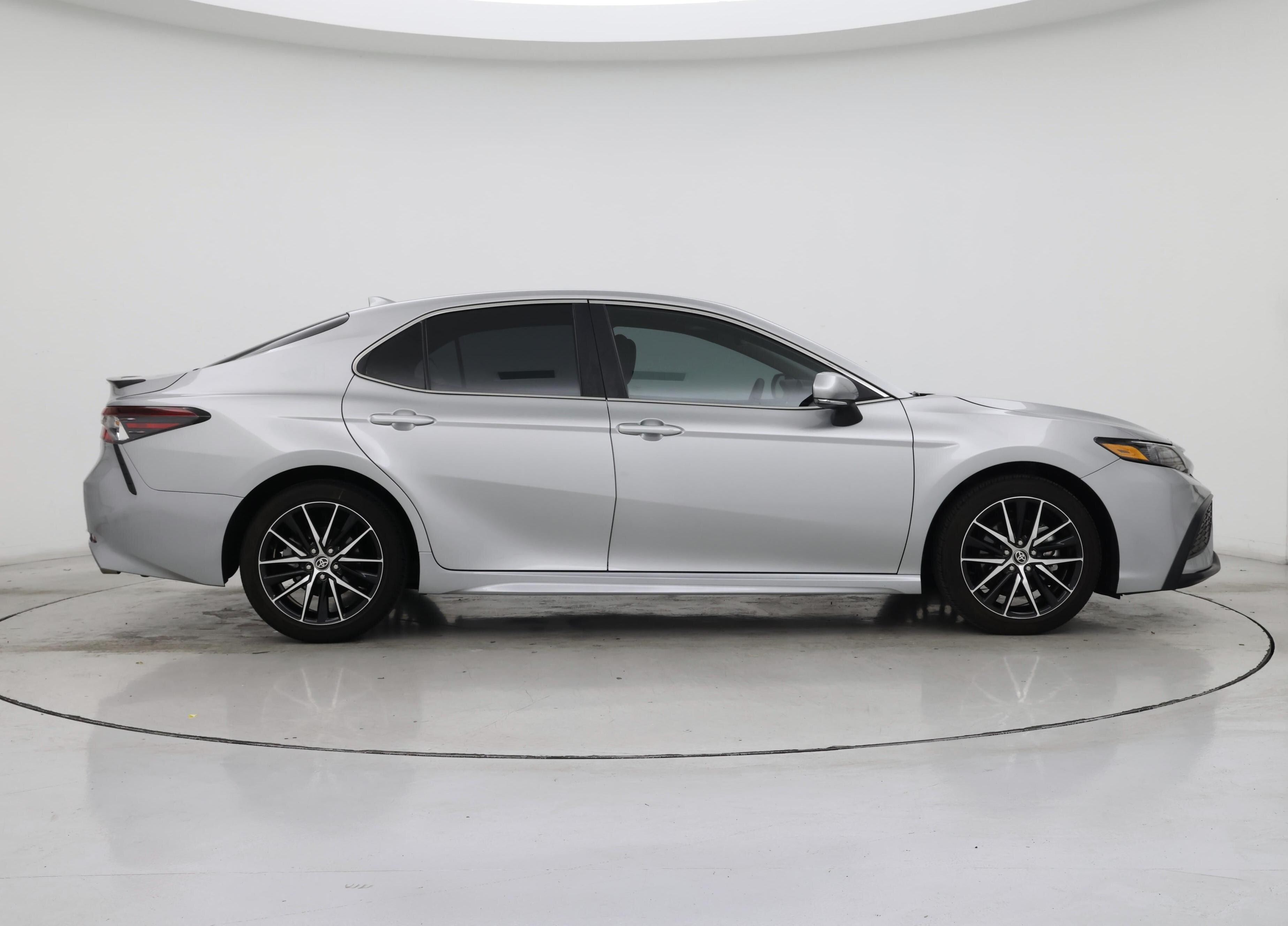 Thumbnail: 2024 Toyota Camry - 7