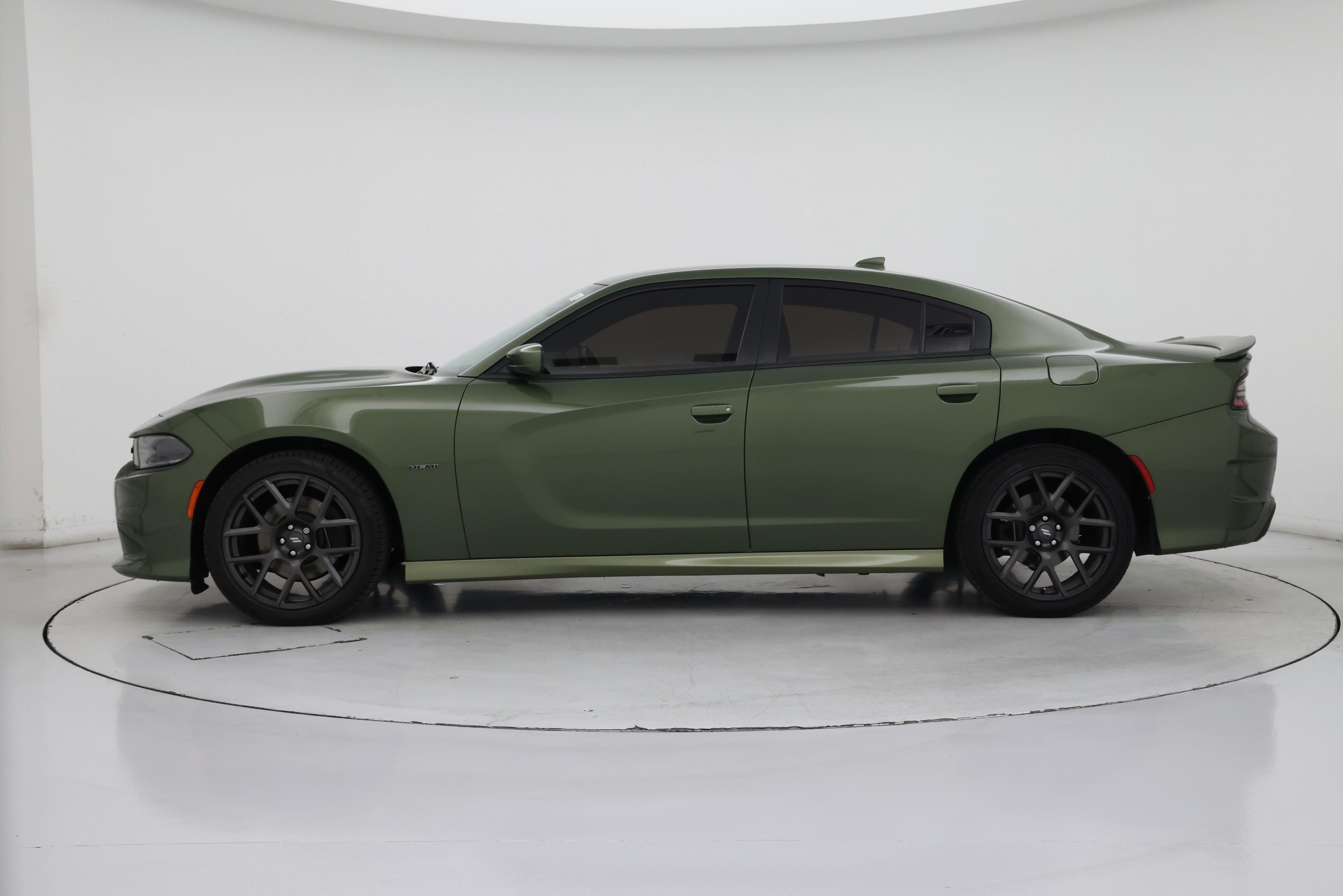 Thumbnail: 2019 Dodge Charger - 3