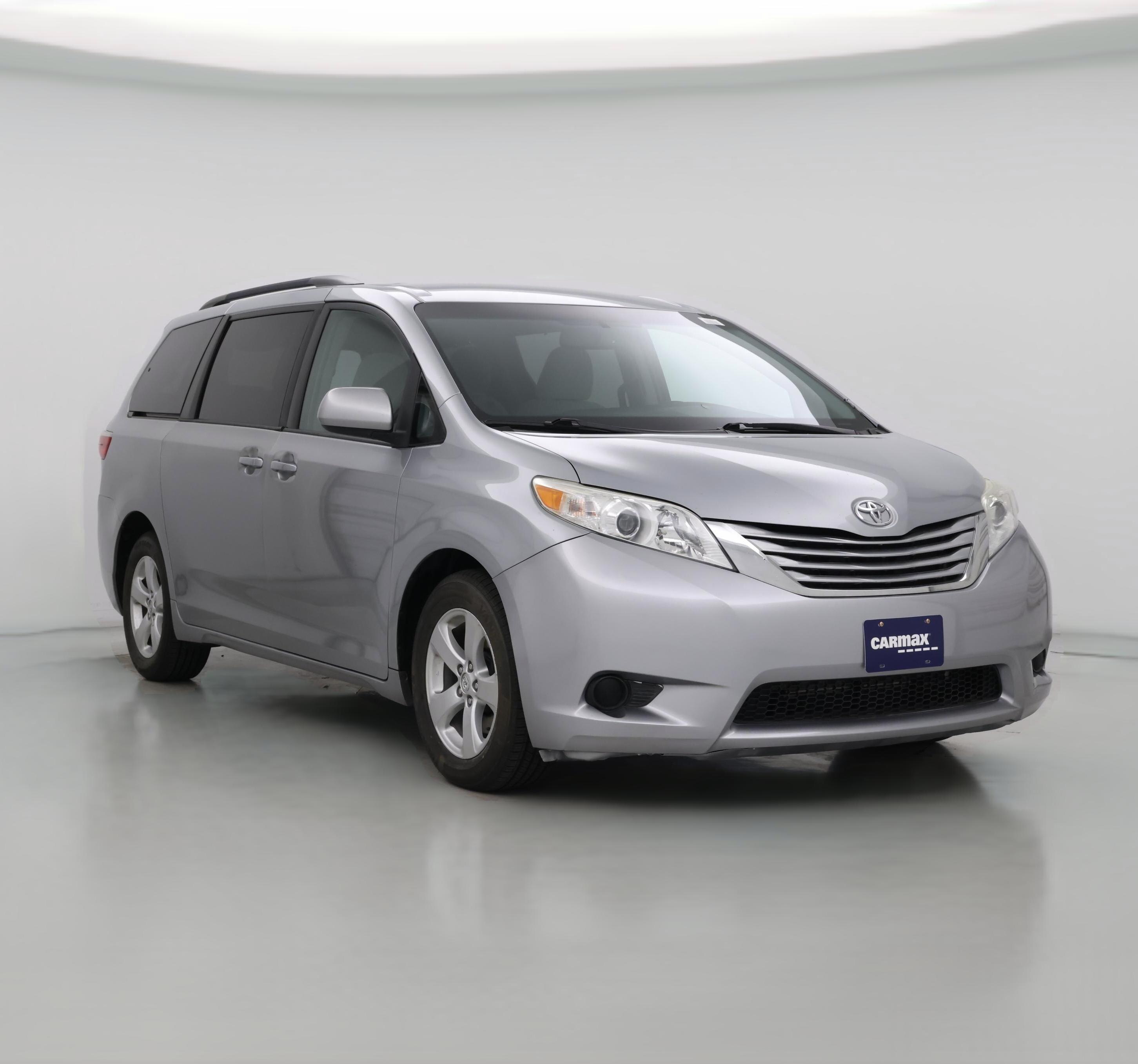Thumbnail: 2015 Toyota Sienna - 1