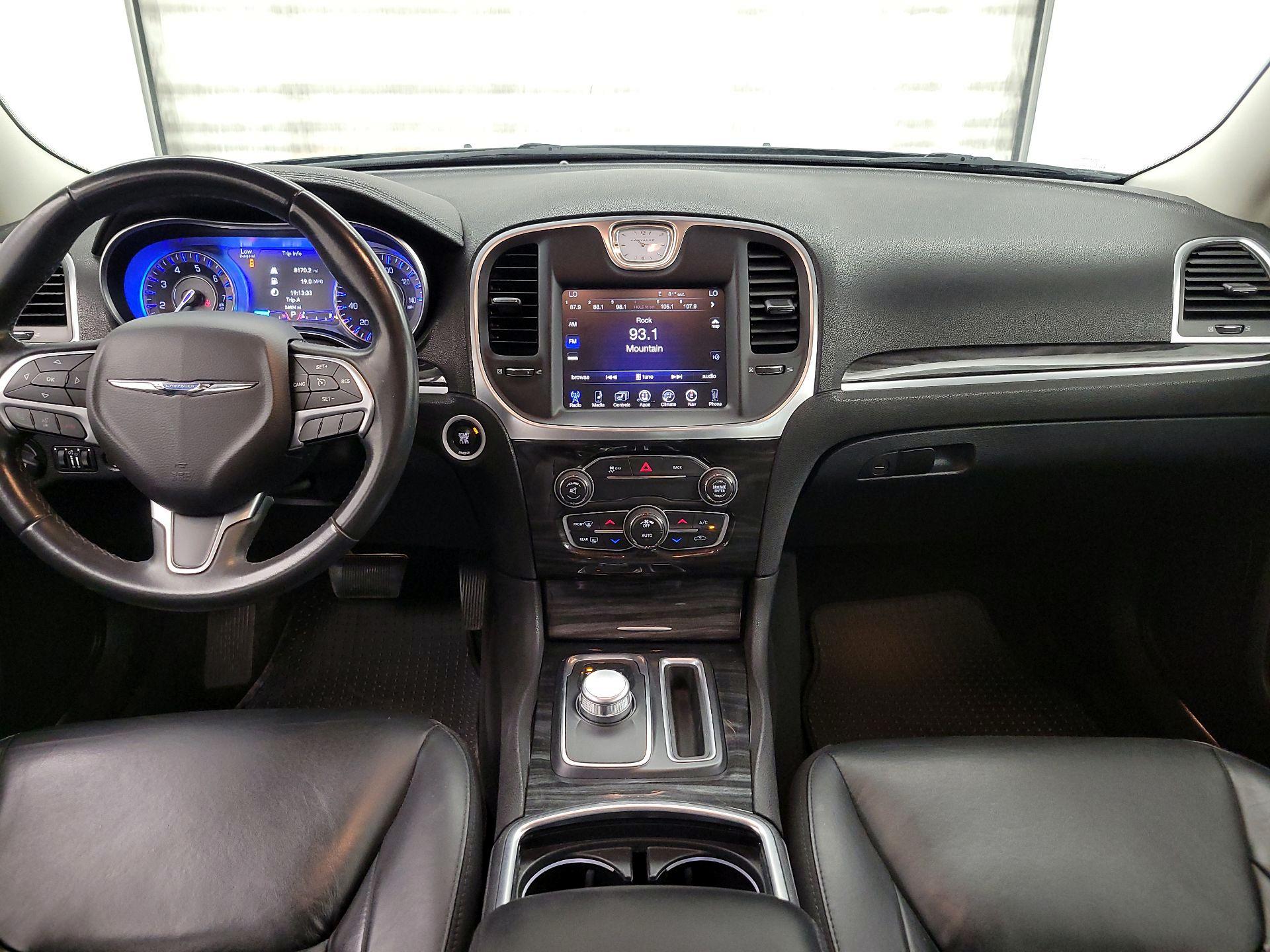 Thumbnail: 2016 Chrysler 300 - 9