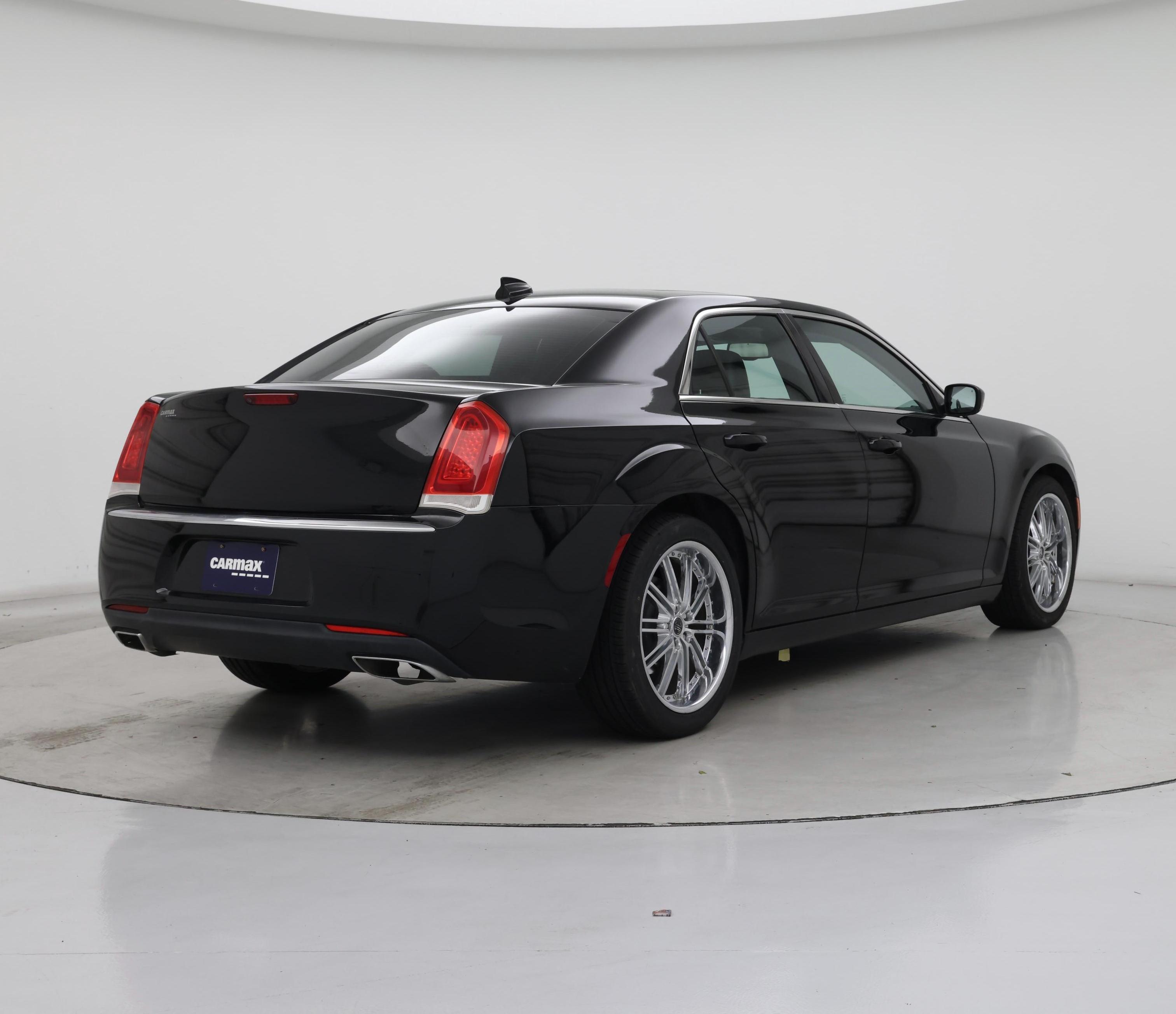 Thumbnail: 2016 Chrysler 300 - 8