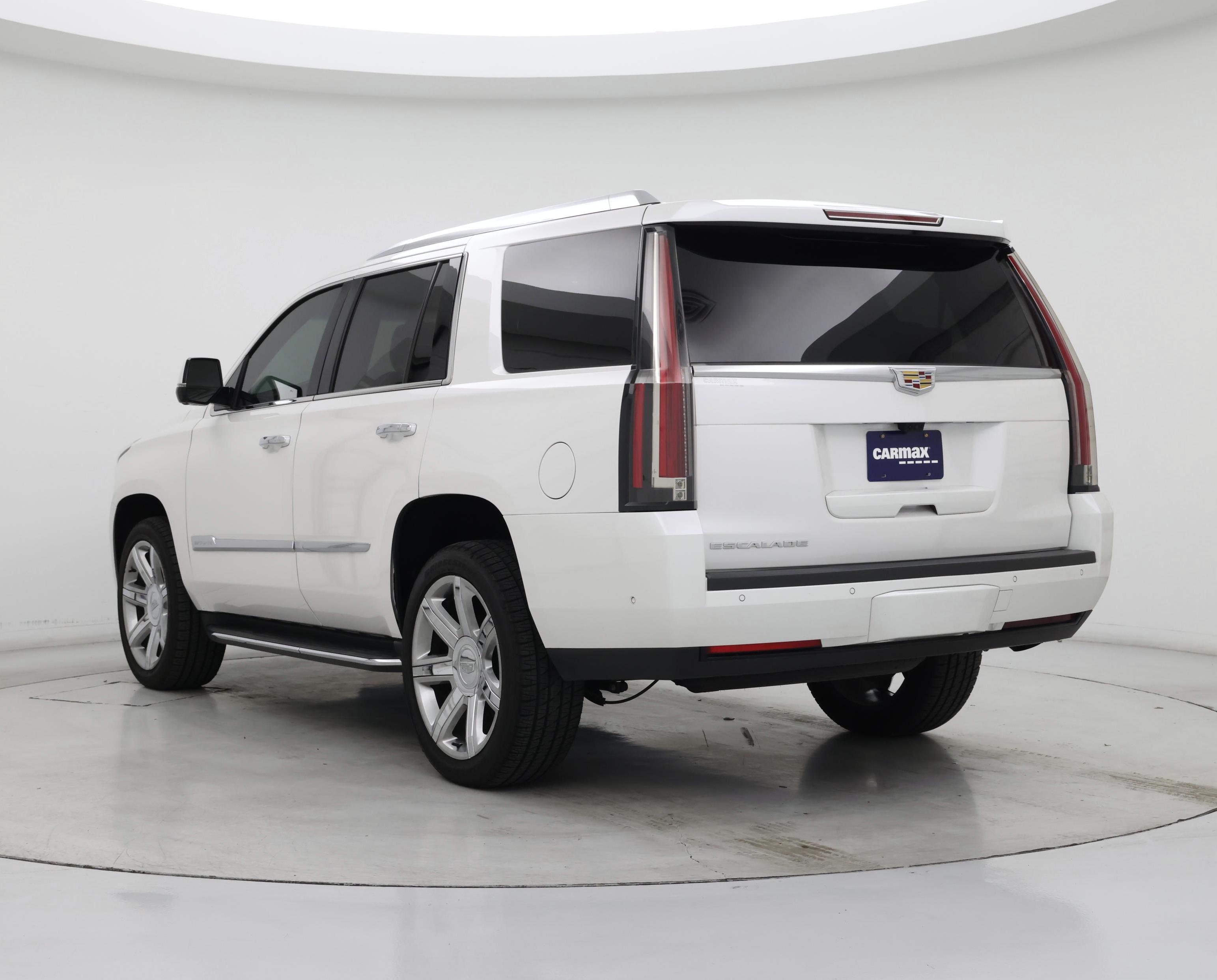 Thumbnail: 2019 Cadillac Escalade - 2