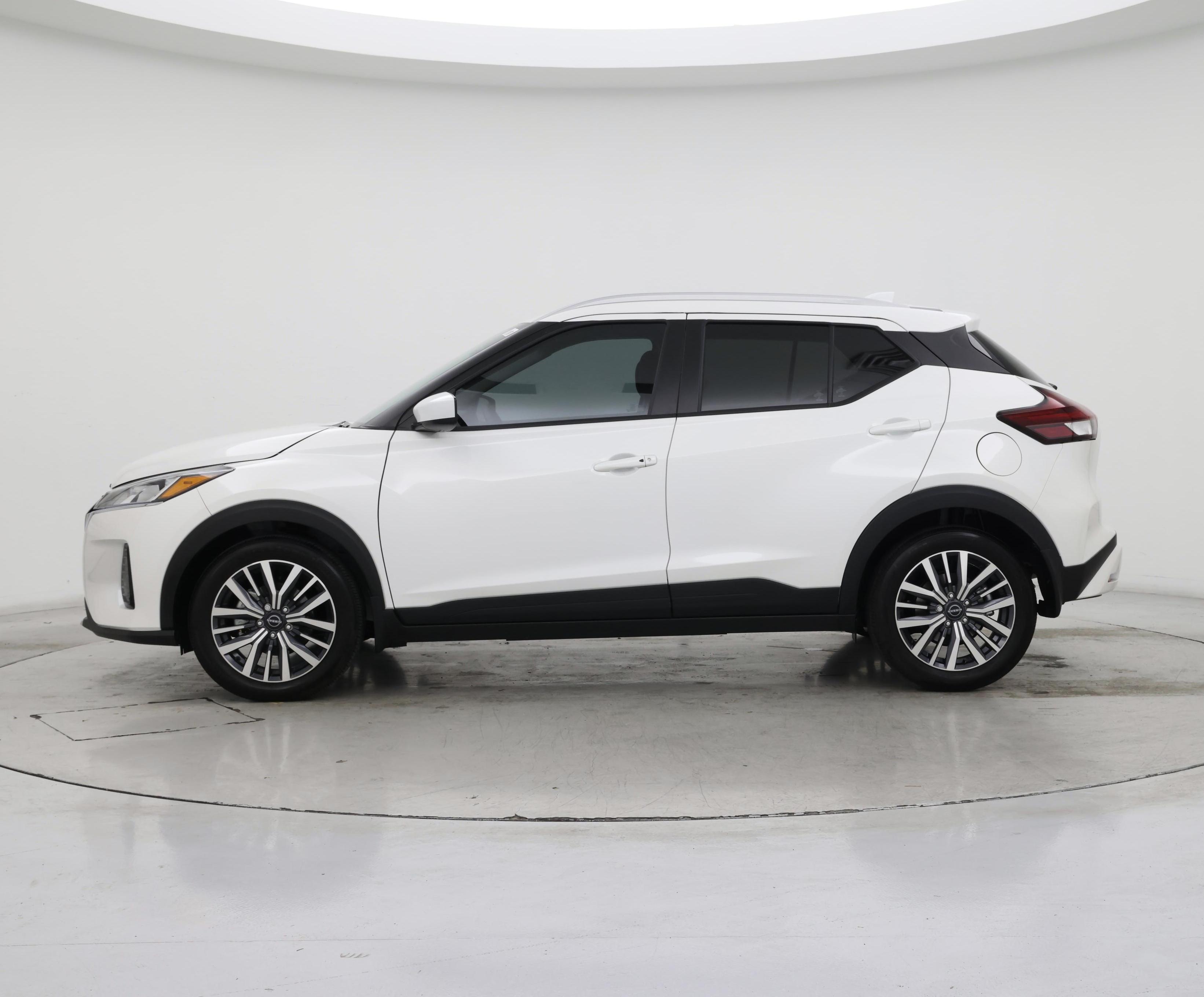 Thumbnail: 2024 Nissan Kicks - 3