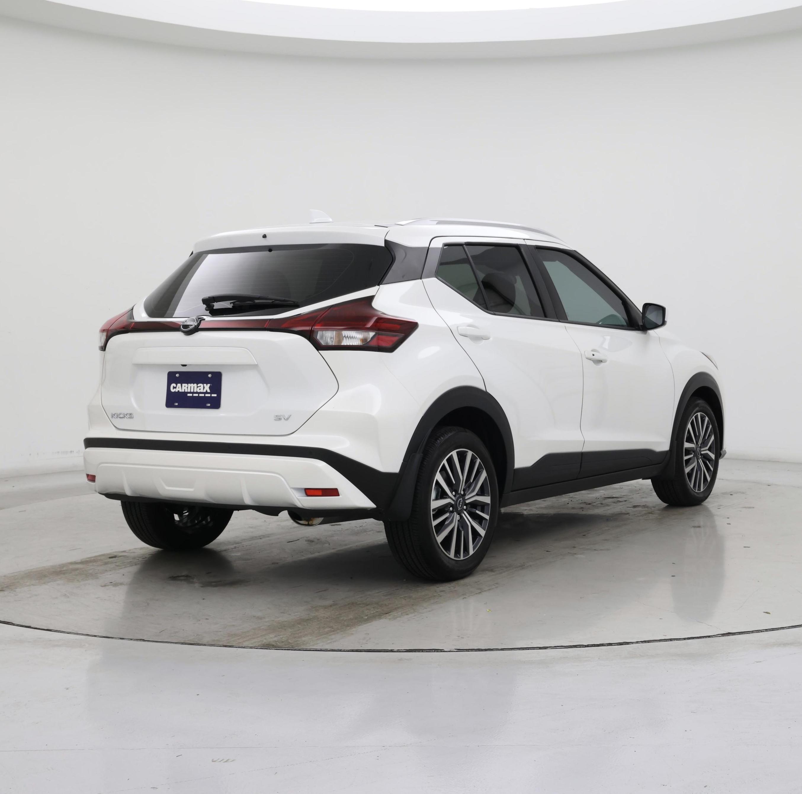 Thumbnail: 2024 Nissan Kicks - 8