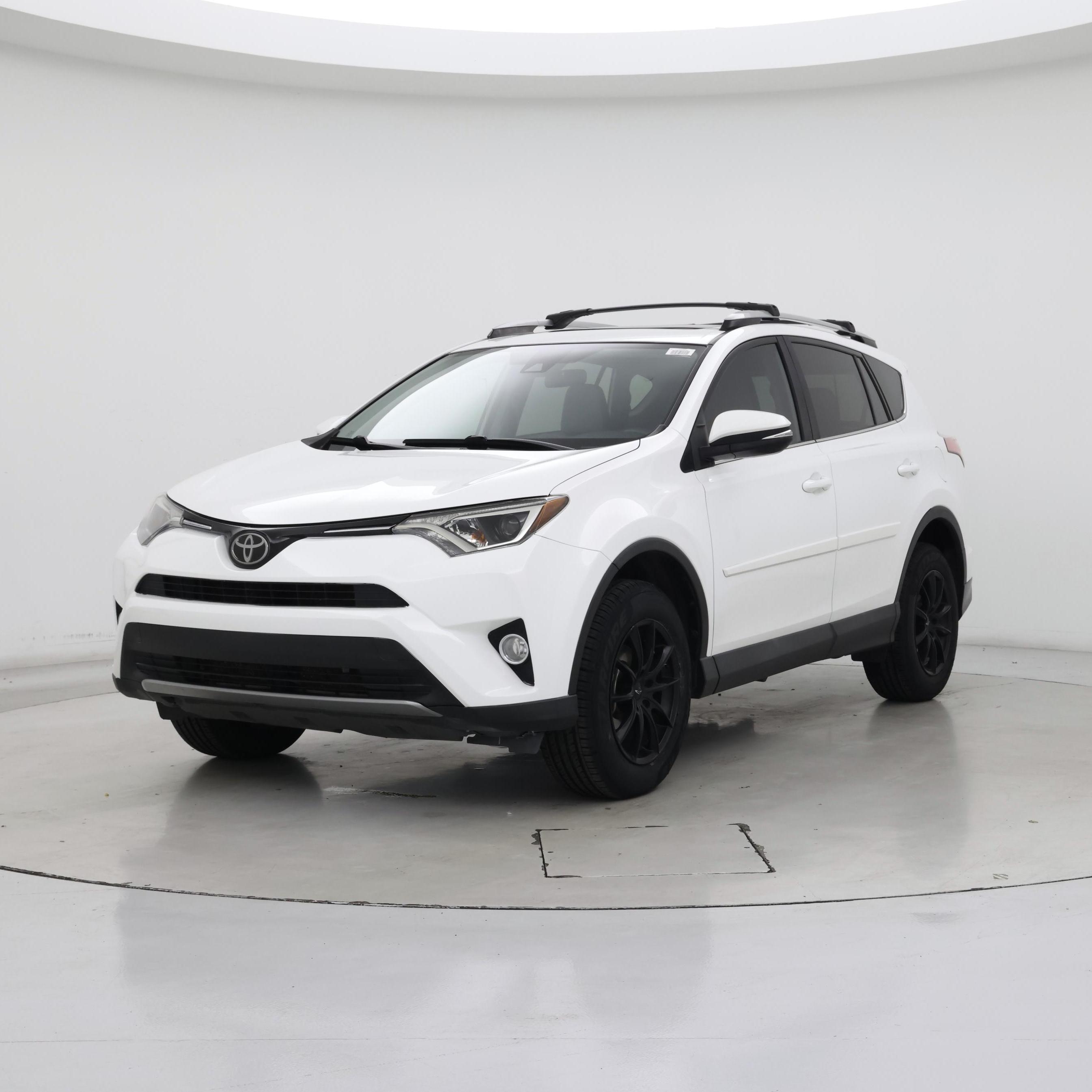 Thumbnail: 2018 Toyota RAV4 - 4