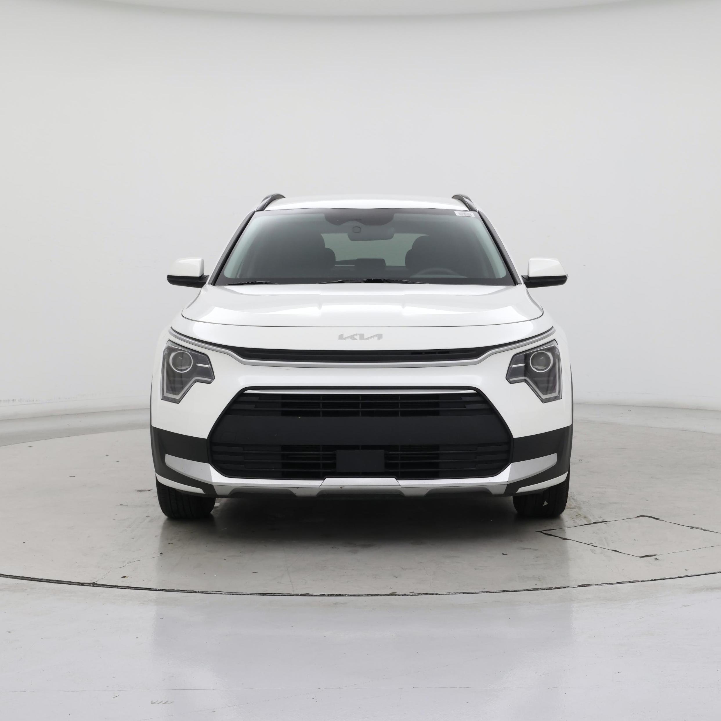 Thumbnail: 2023 Kia Niro - 5