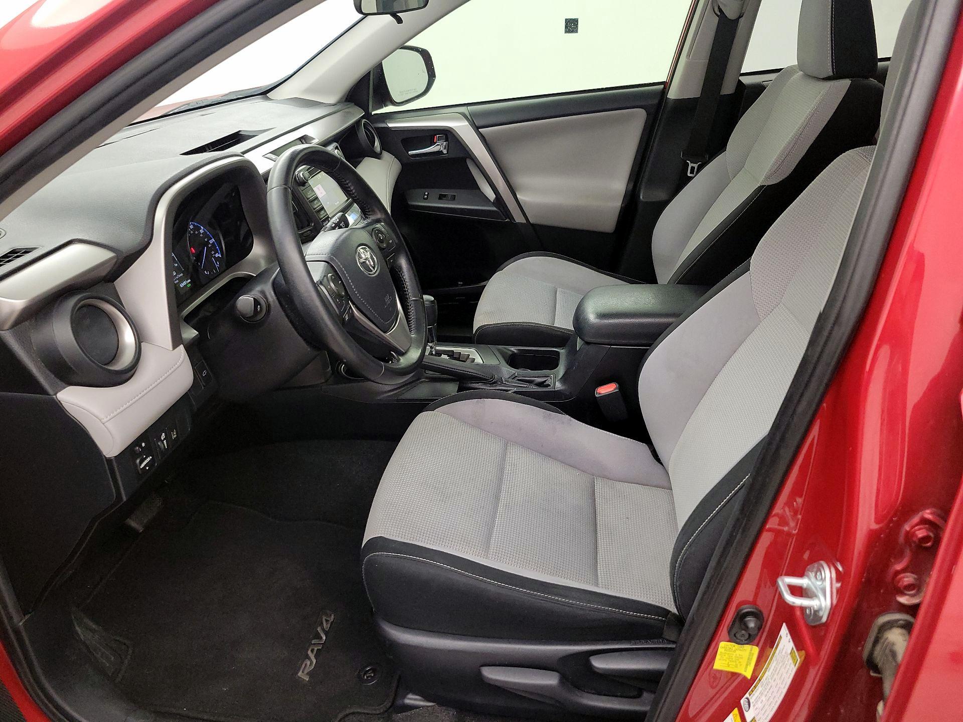 Thumbnail: 2017 Toyota RAV4 - 11