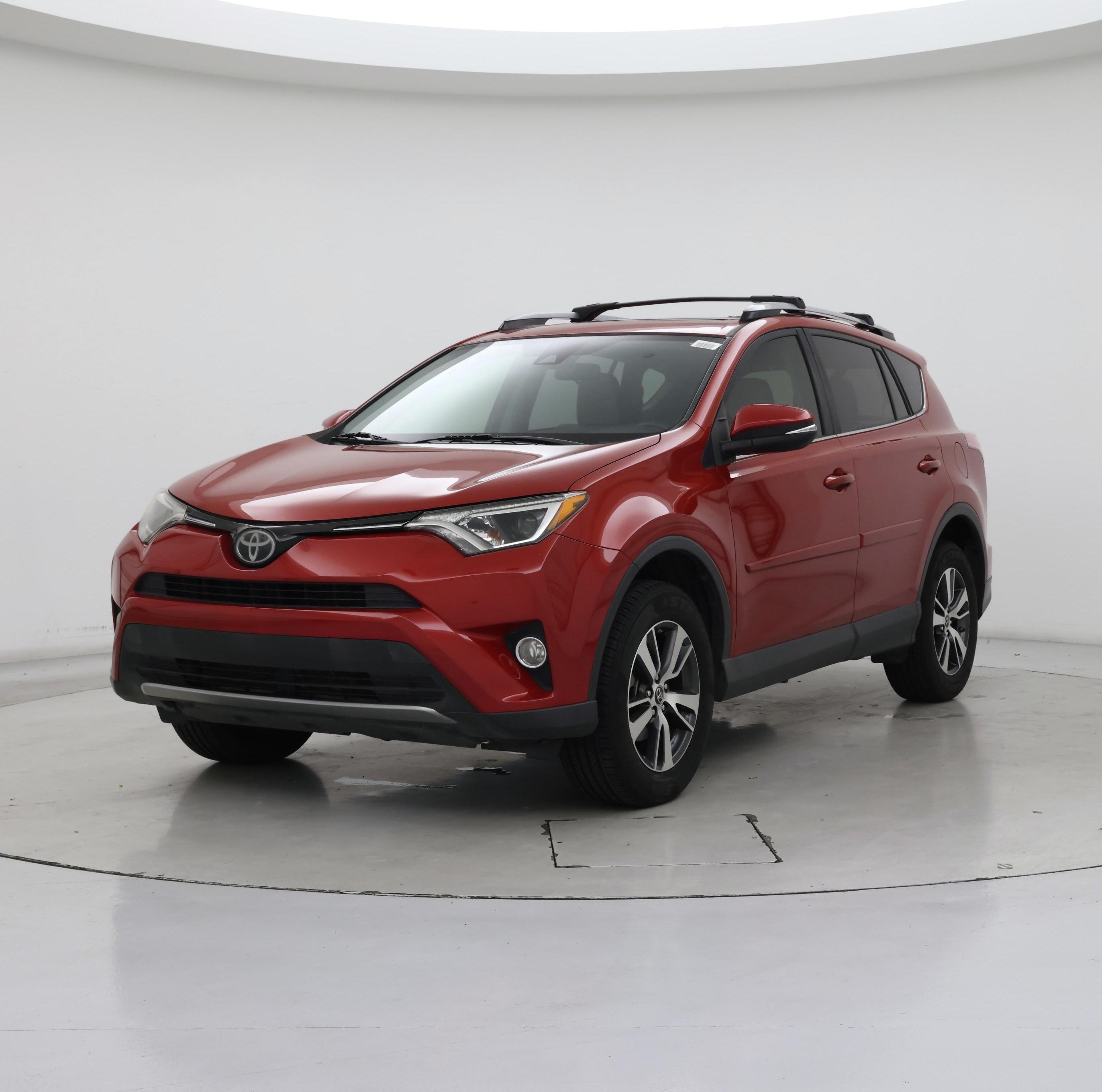 Thumbnail: 2017 Toyota RAV4 - 4