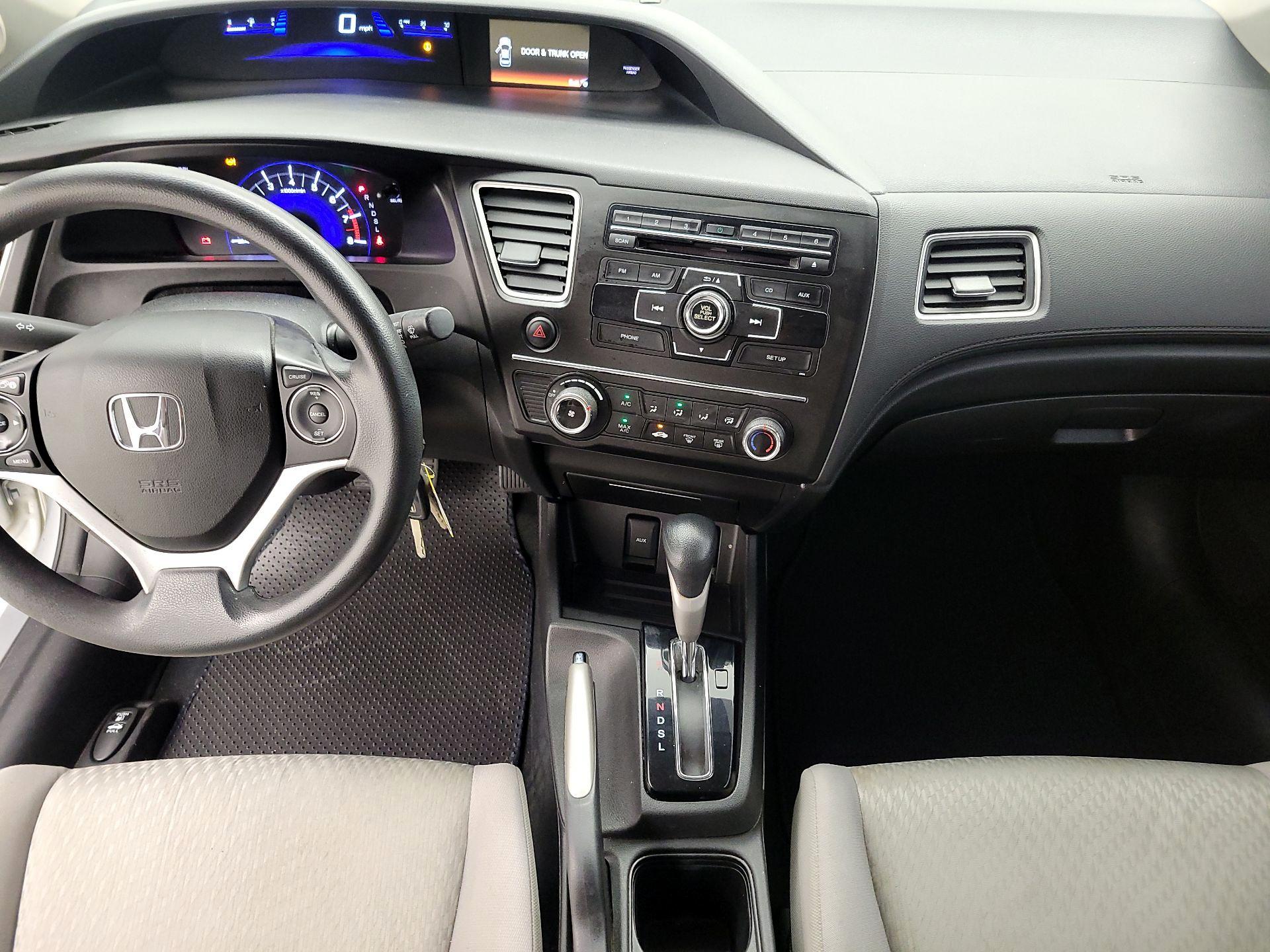 Thumbnail: 2015 Honda Civic - 9