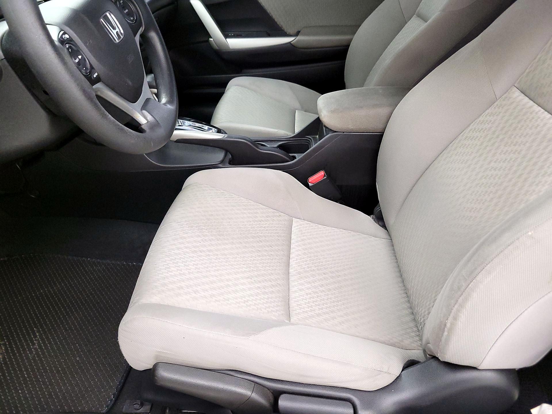 Thumbnail: 2015 Honda Civic - 11