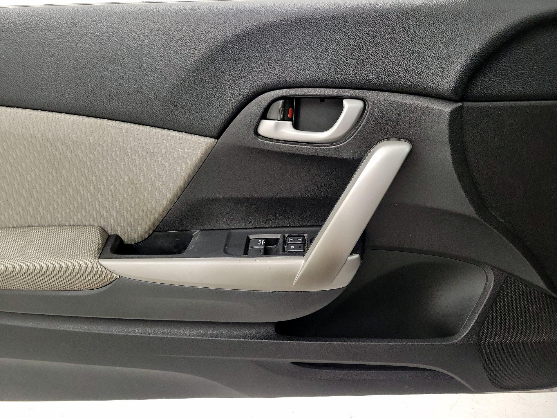 Thumbnail: 2015 Honda Civic - 12