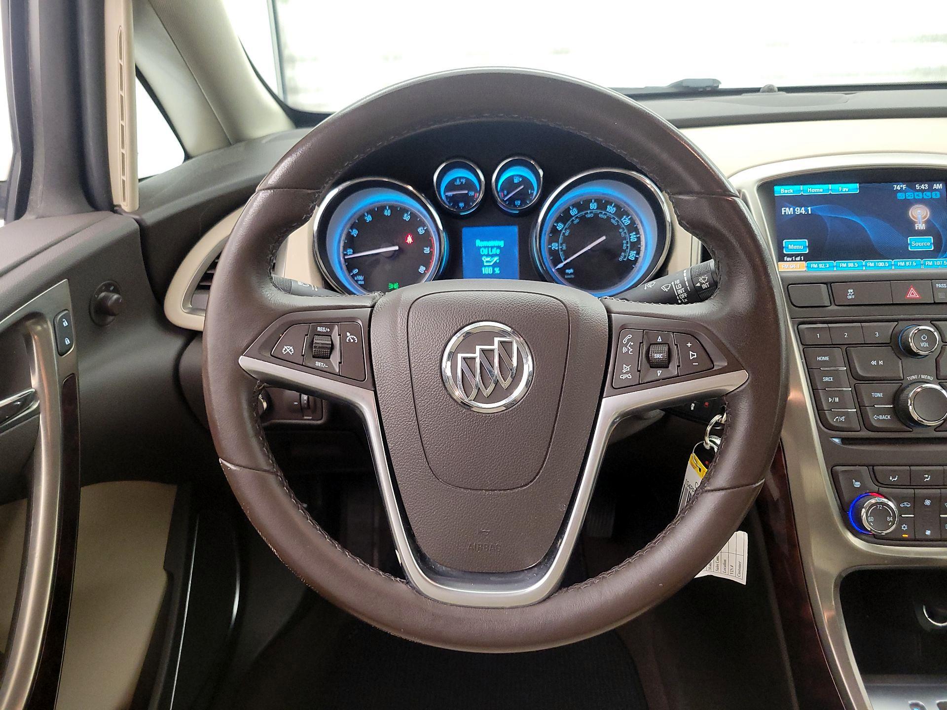 Thumbnail: 2015 Buick Verano - 10
