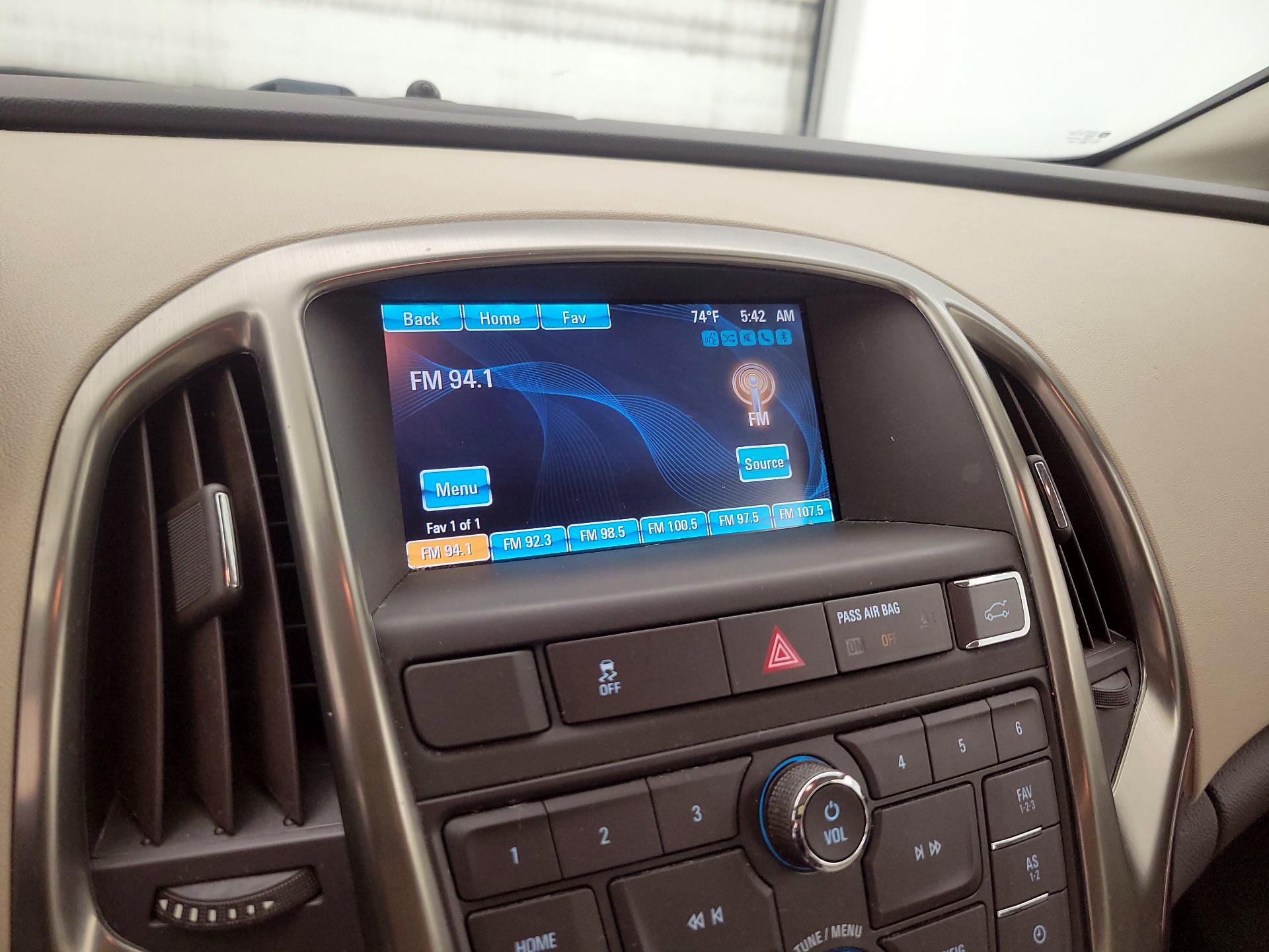 Thumbnail: 2015 Buick Verano - 14