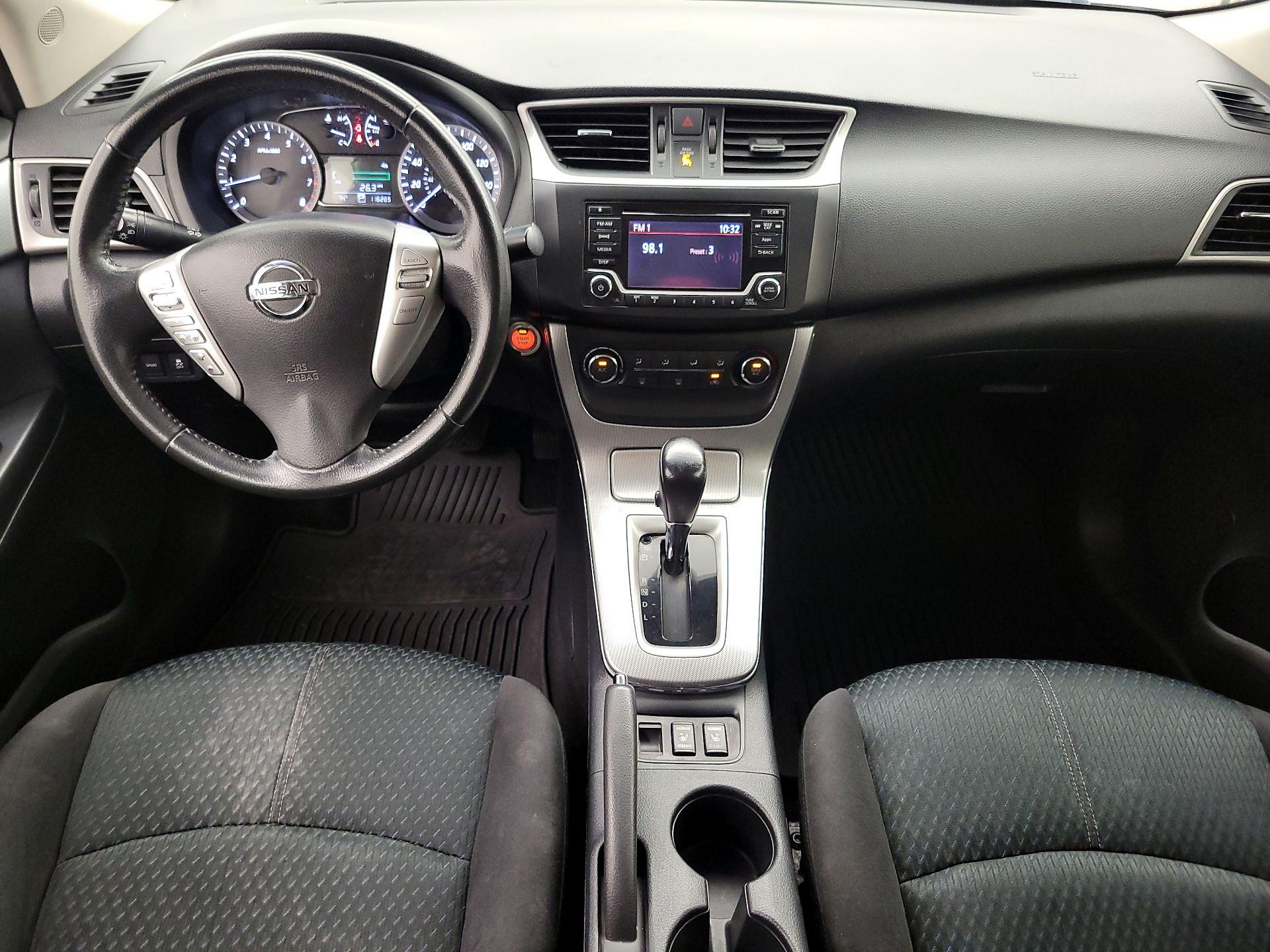 Thumbnail: 2015 Nissan Sentra - 9