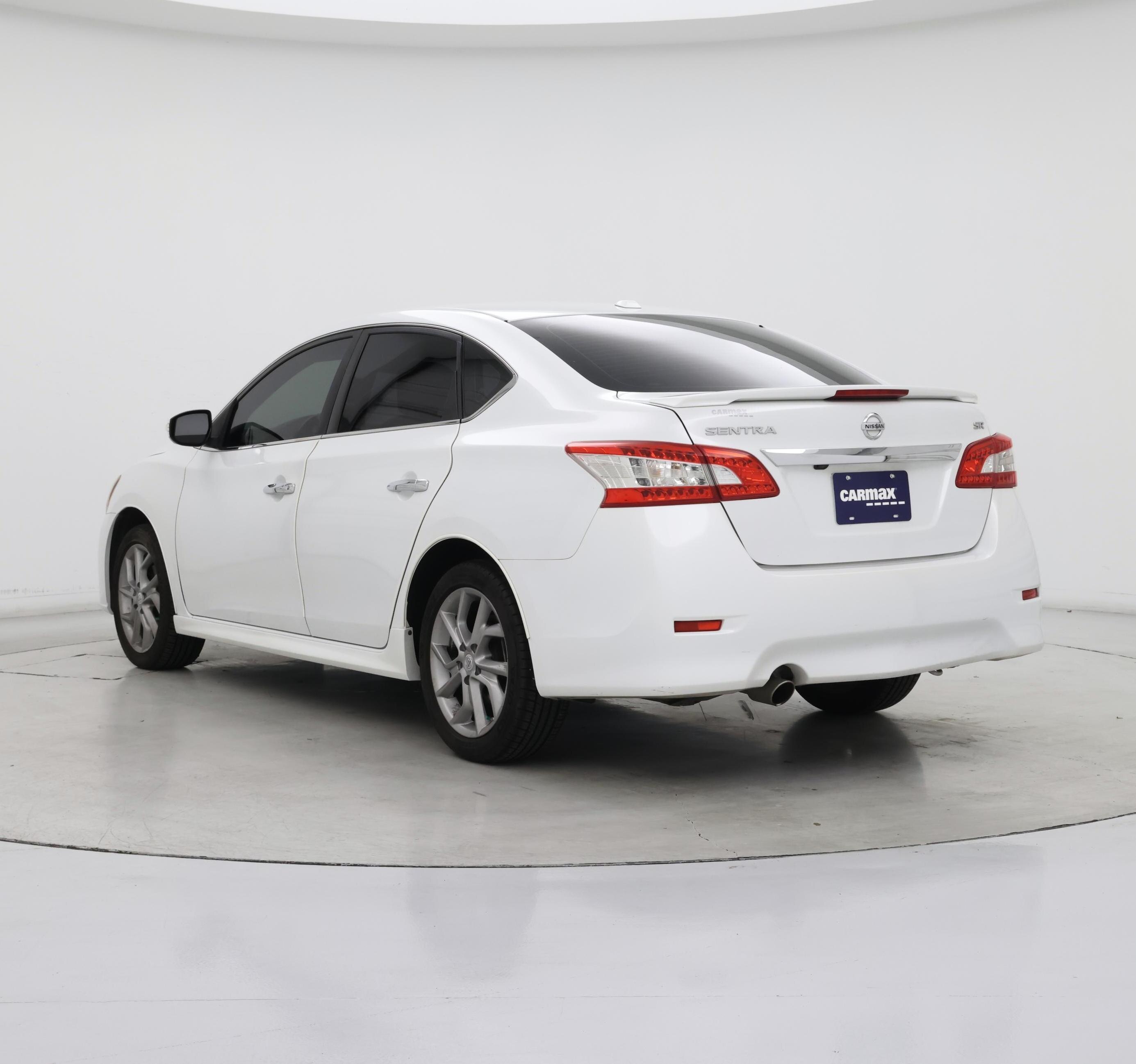 Thumbnail: 2015 Nissan Sentra - 2