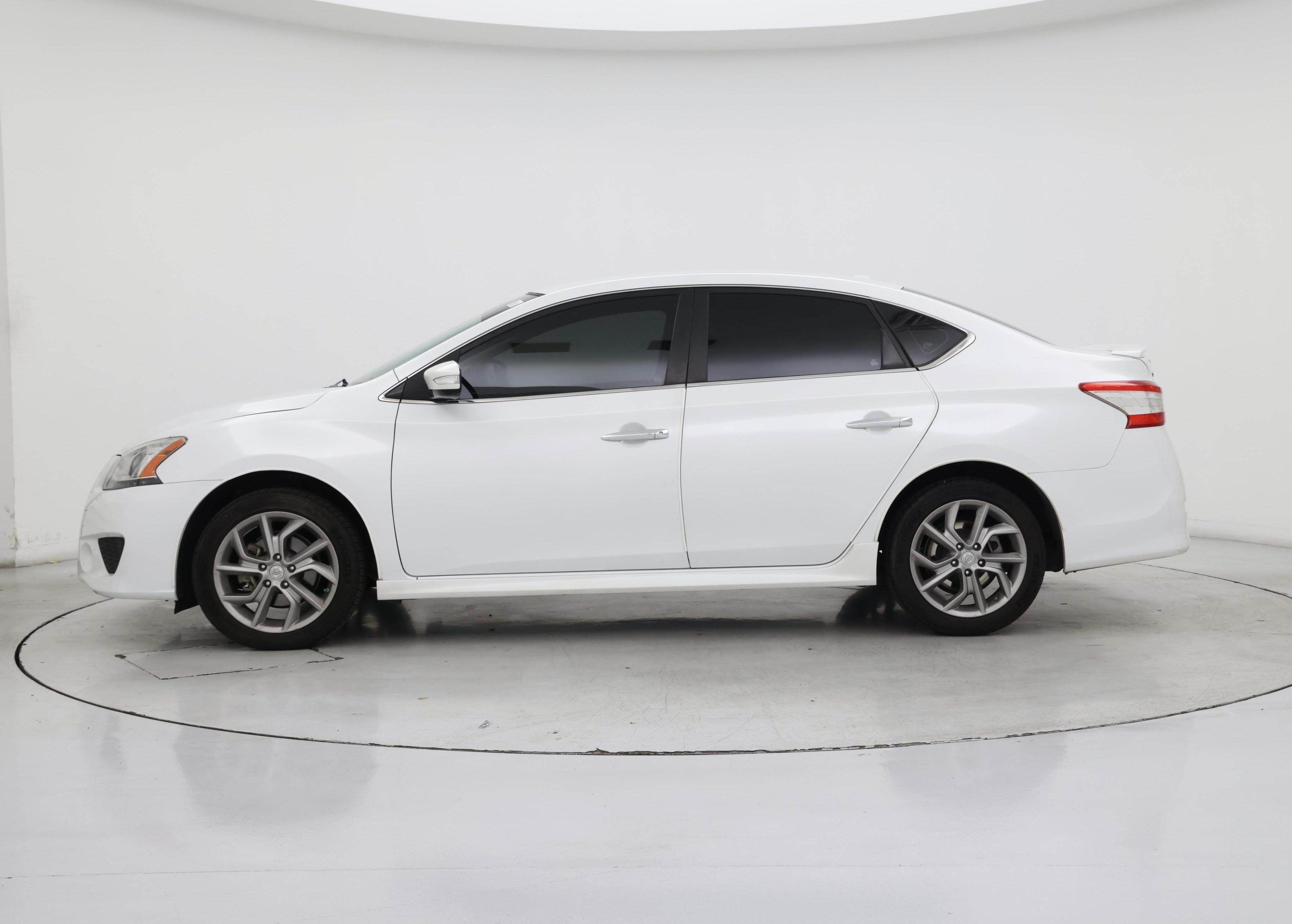 Thumbnail: 2015 Nissan Sentra - 3