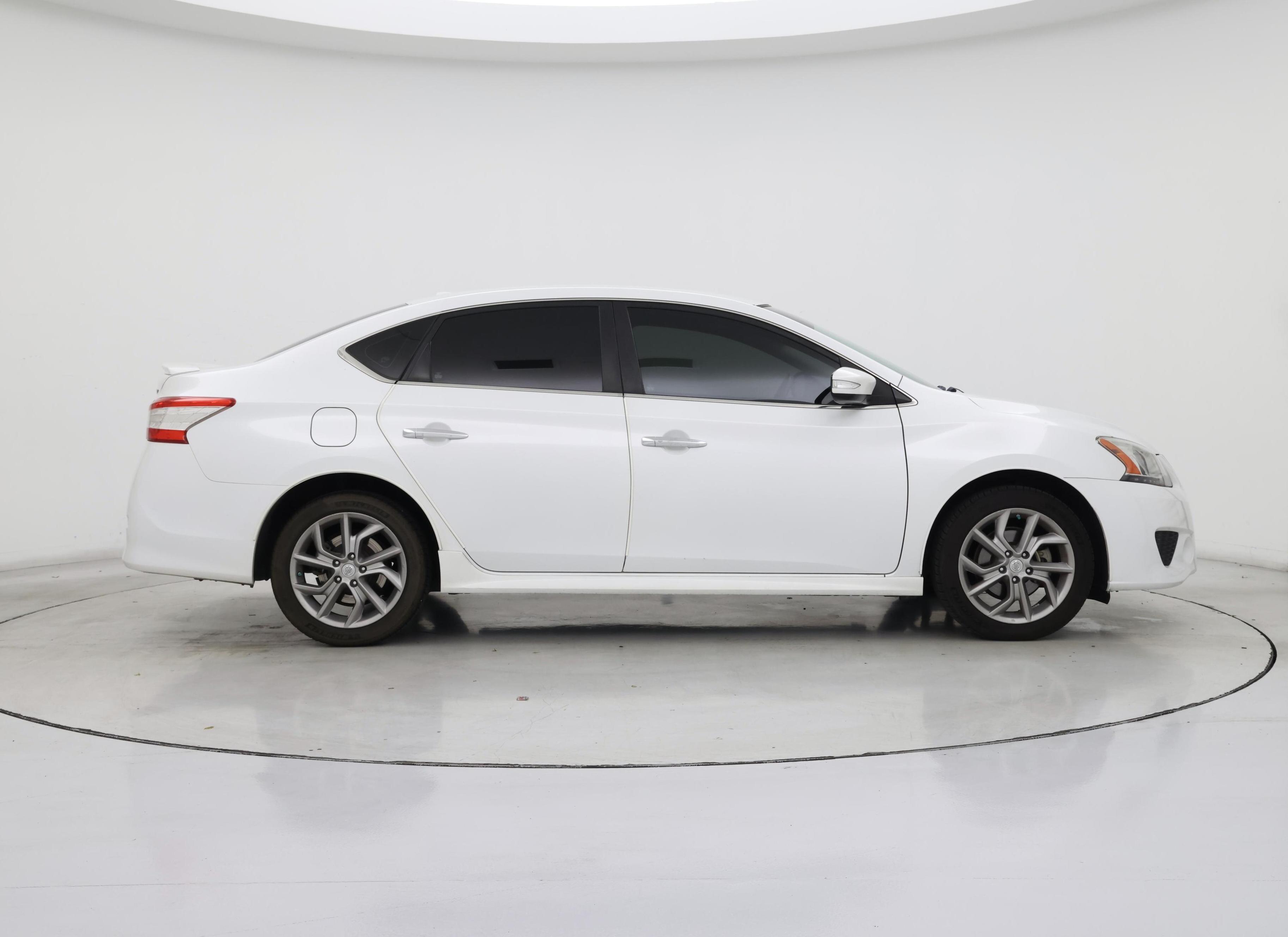 Thumbnail: 2015 Nissan Sentra - 7