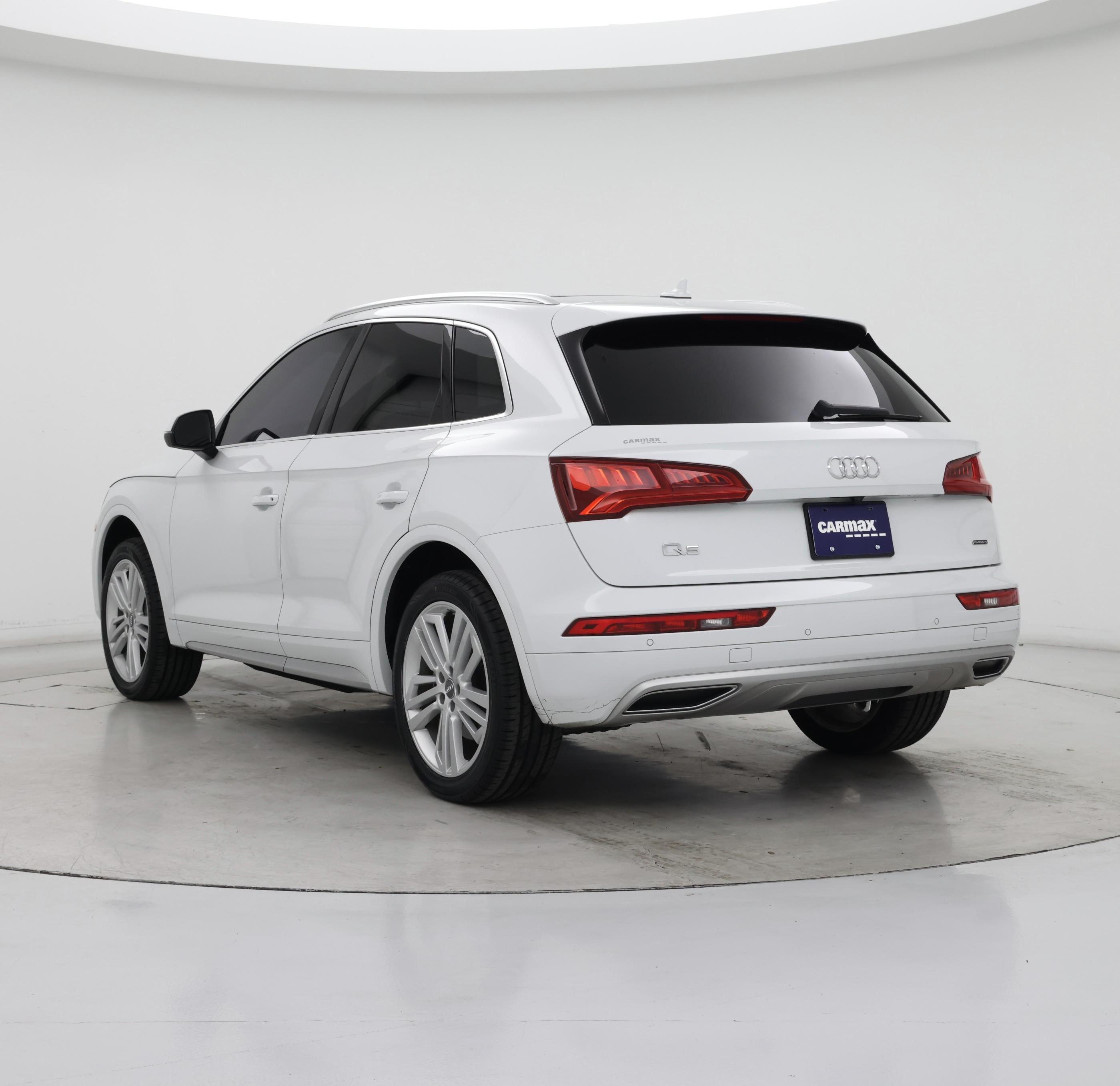 Thumbnail: 2019 Audi Q5 - 2