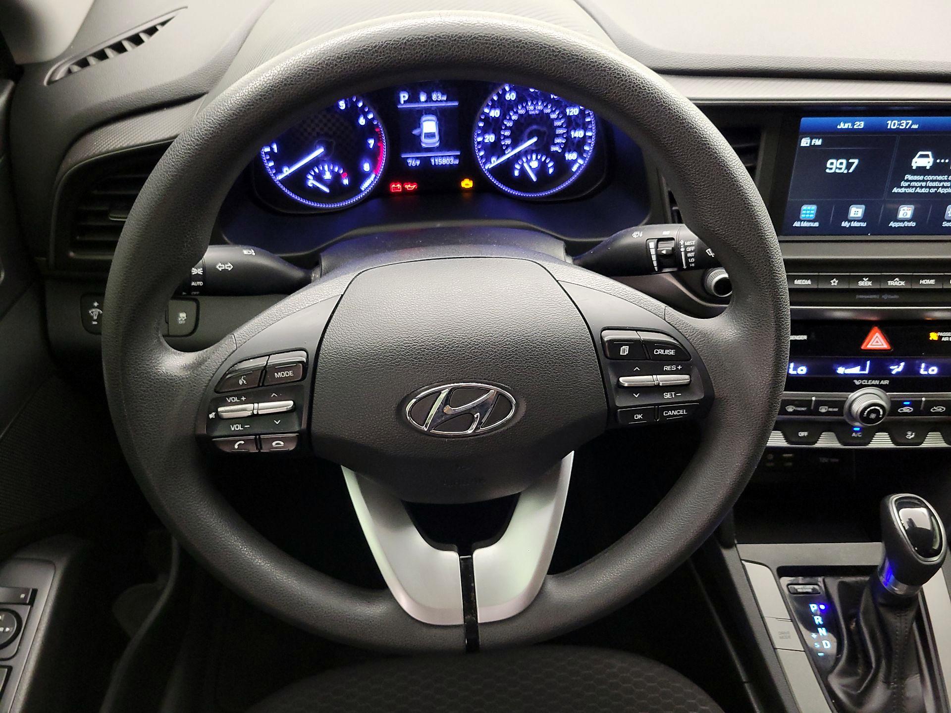 Thumbnail: 2020 Hyundai Elantra - 10
