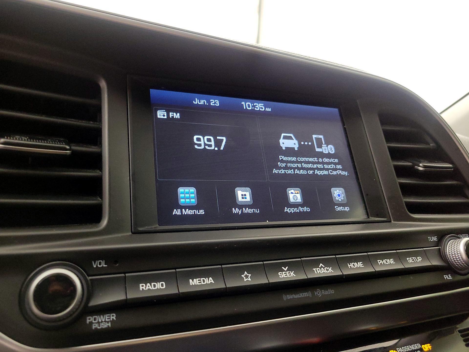 Thumbnail: 2020 Hyundai Elantra - 15