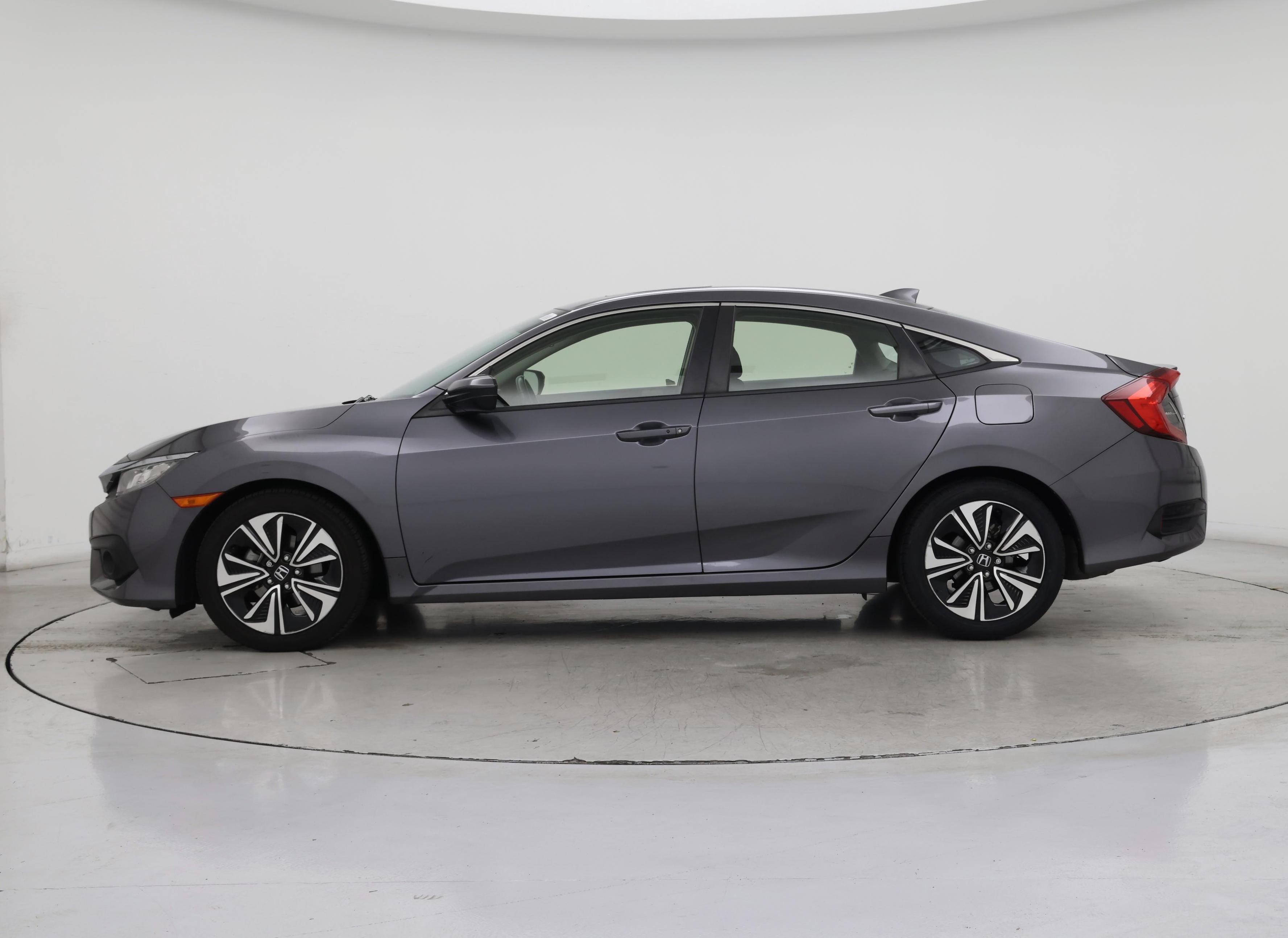 Thumbnail: 2018 Honda Civic - 3