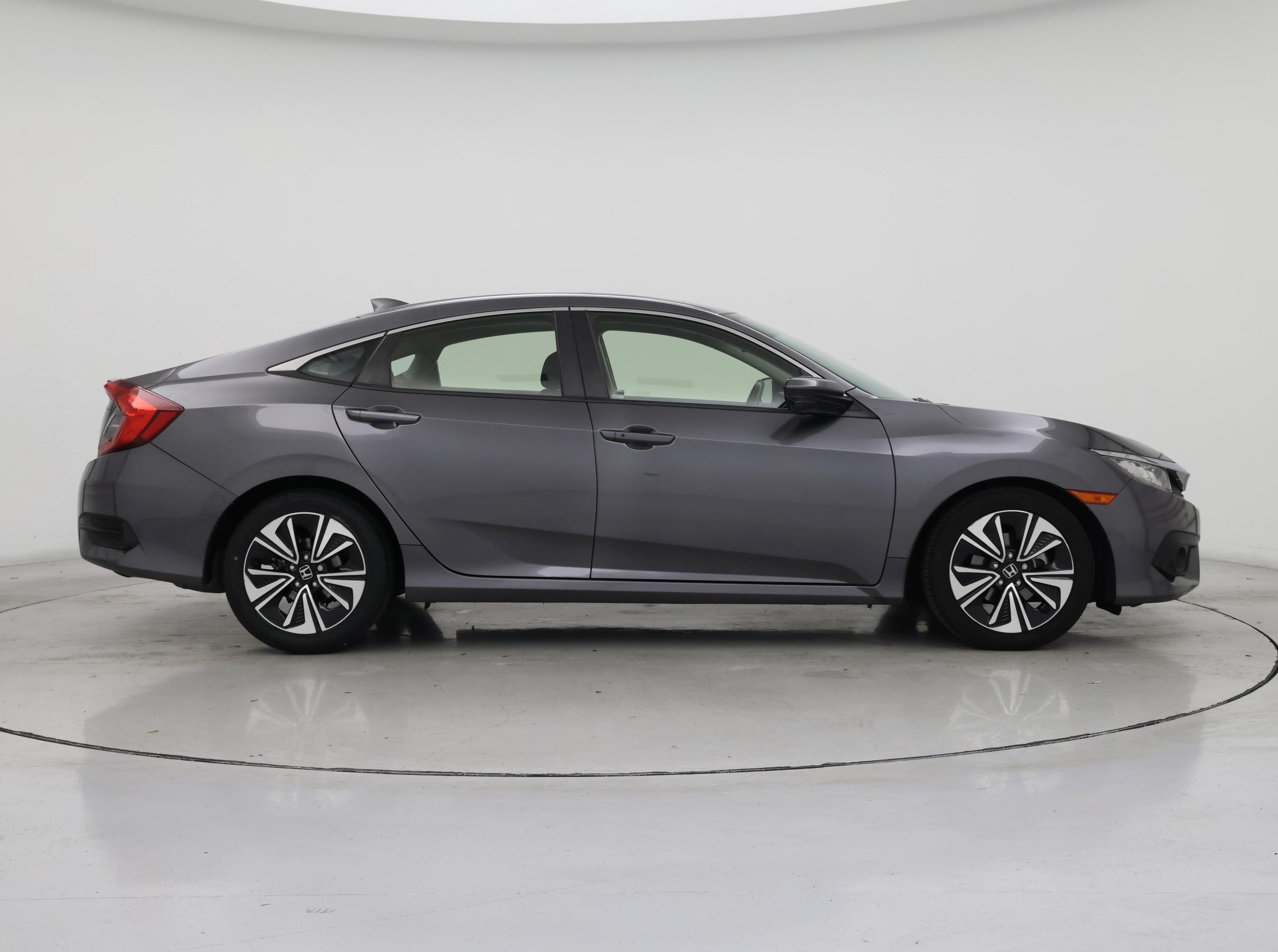 Thumbnail: 2018 Honda Civic - 7