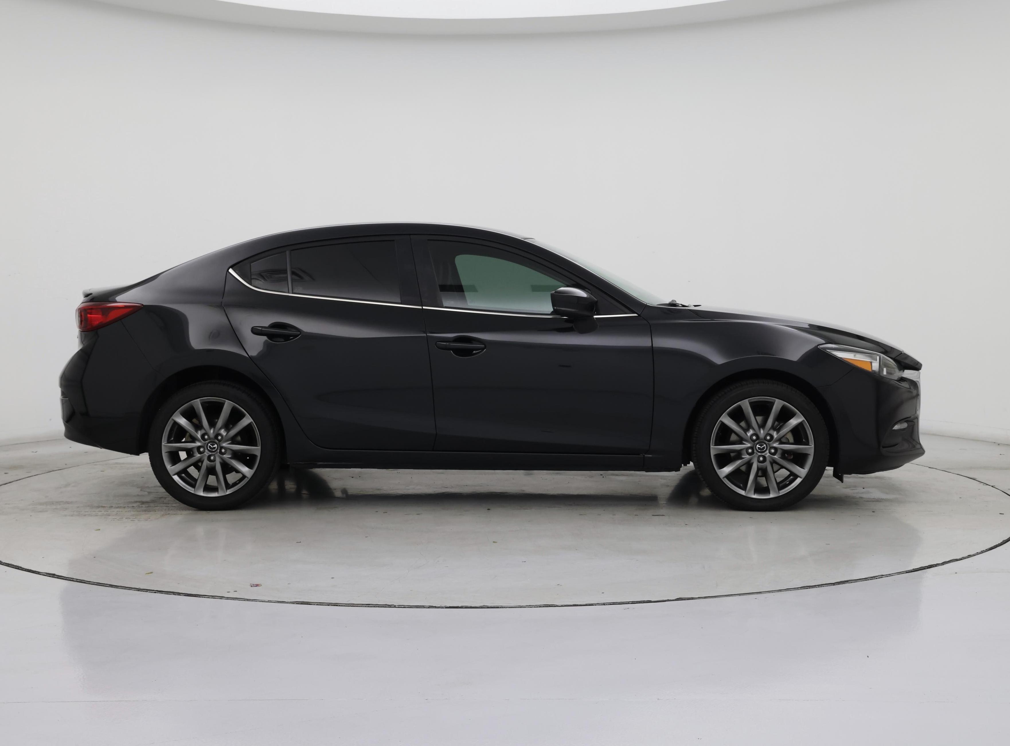 Thumbnail: 2018 Mazda Mazda3 - 7