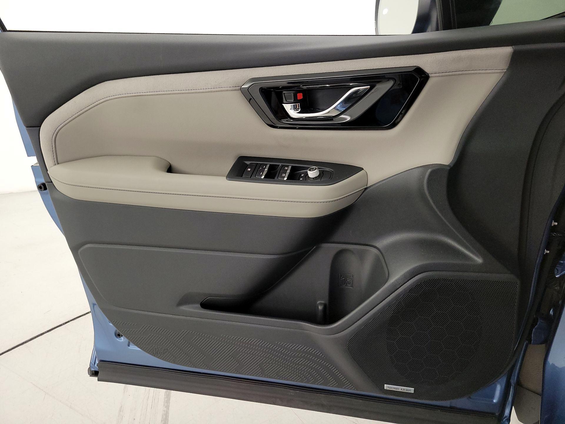 Thumbnail: 2025 Subaru Forester - 12
