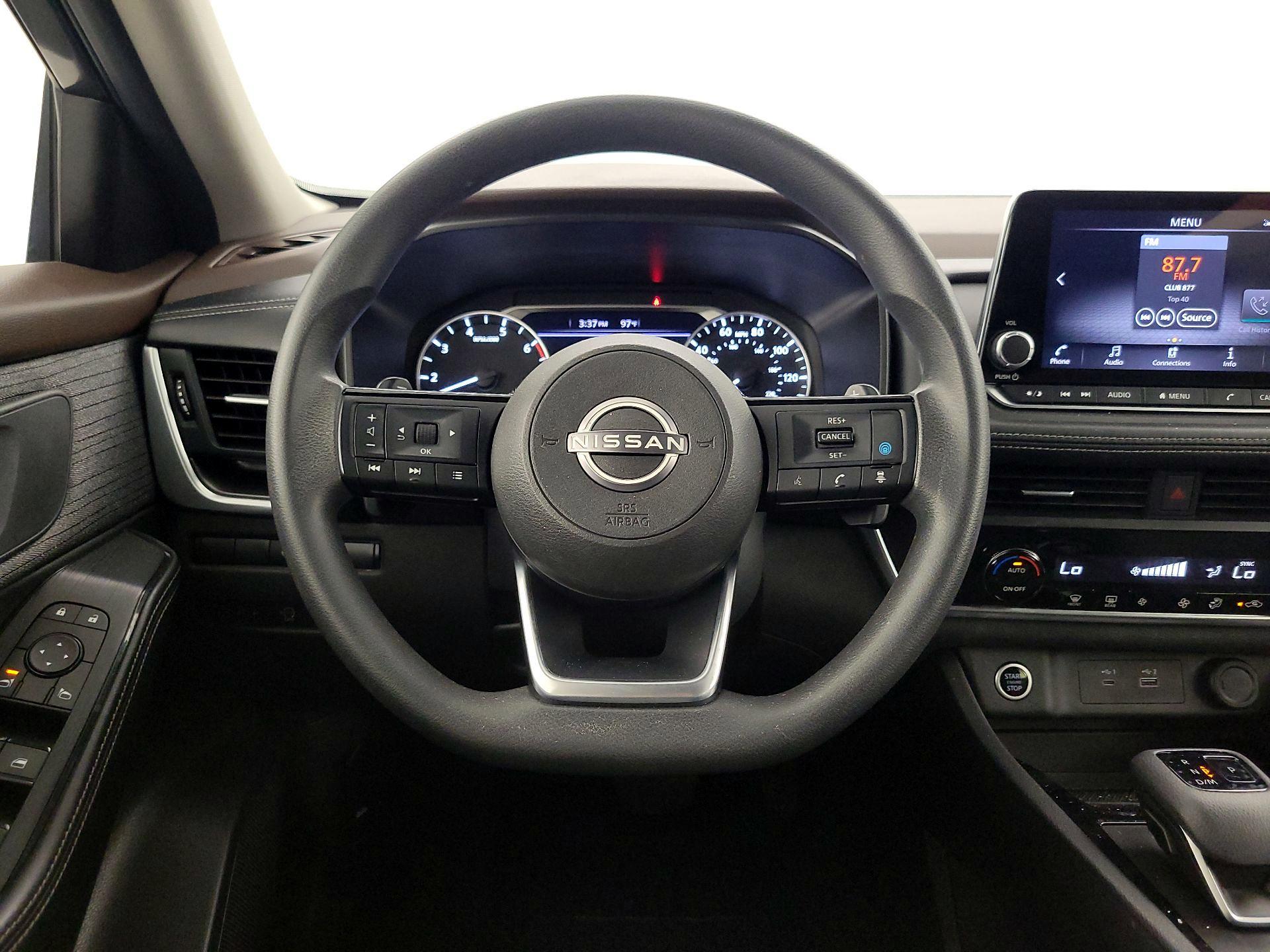 Thumbnail: 2023 Nissan Rogue - 10