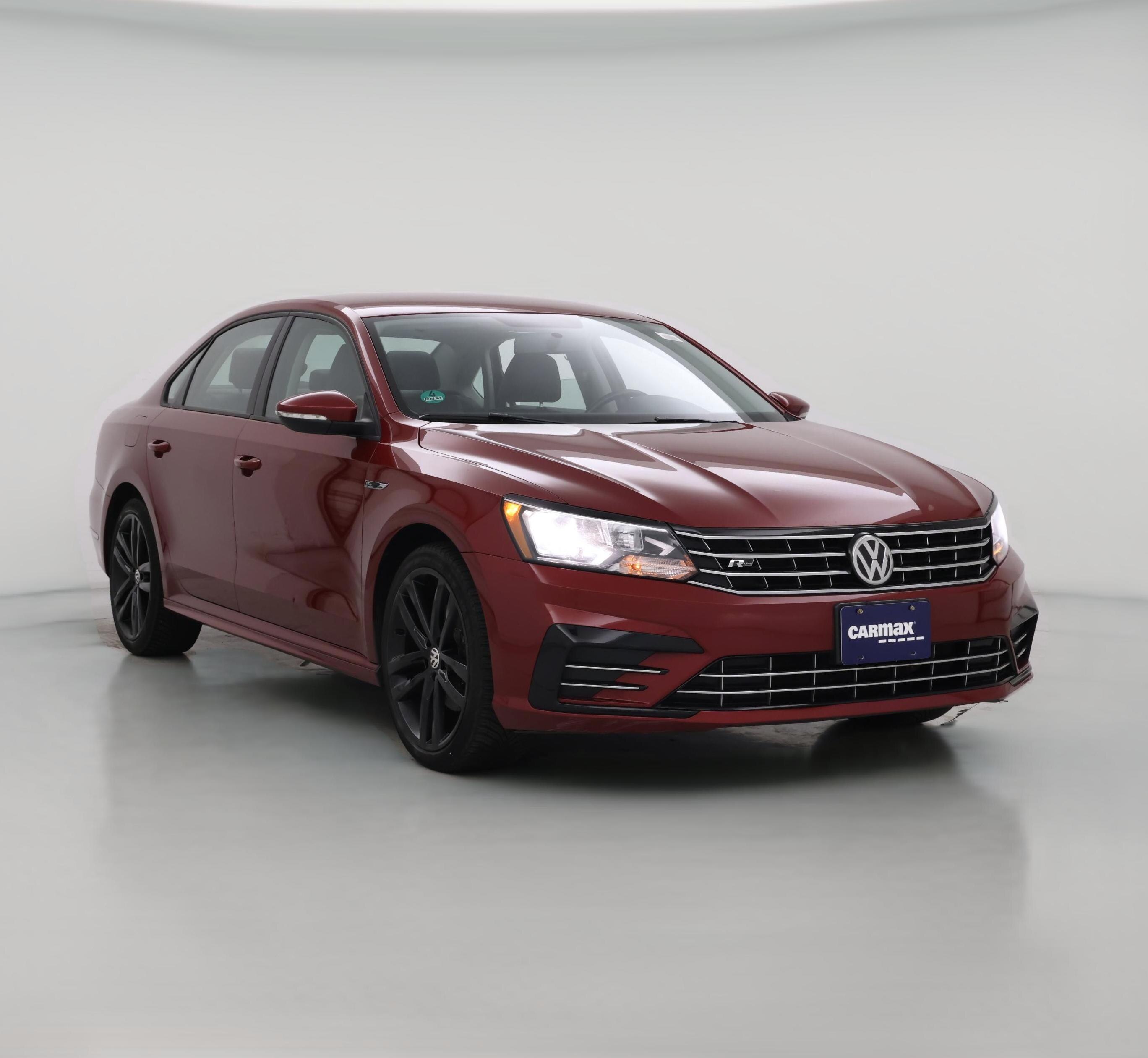 Thumbnail: 2018 Volkswagen Passat - 1