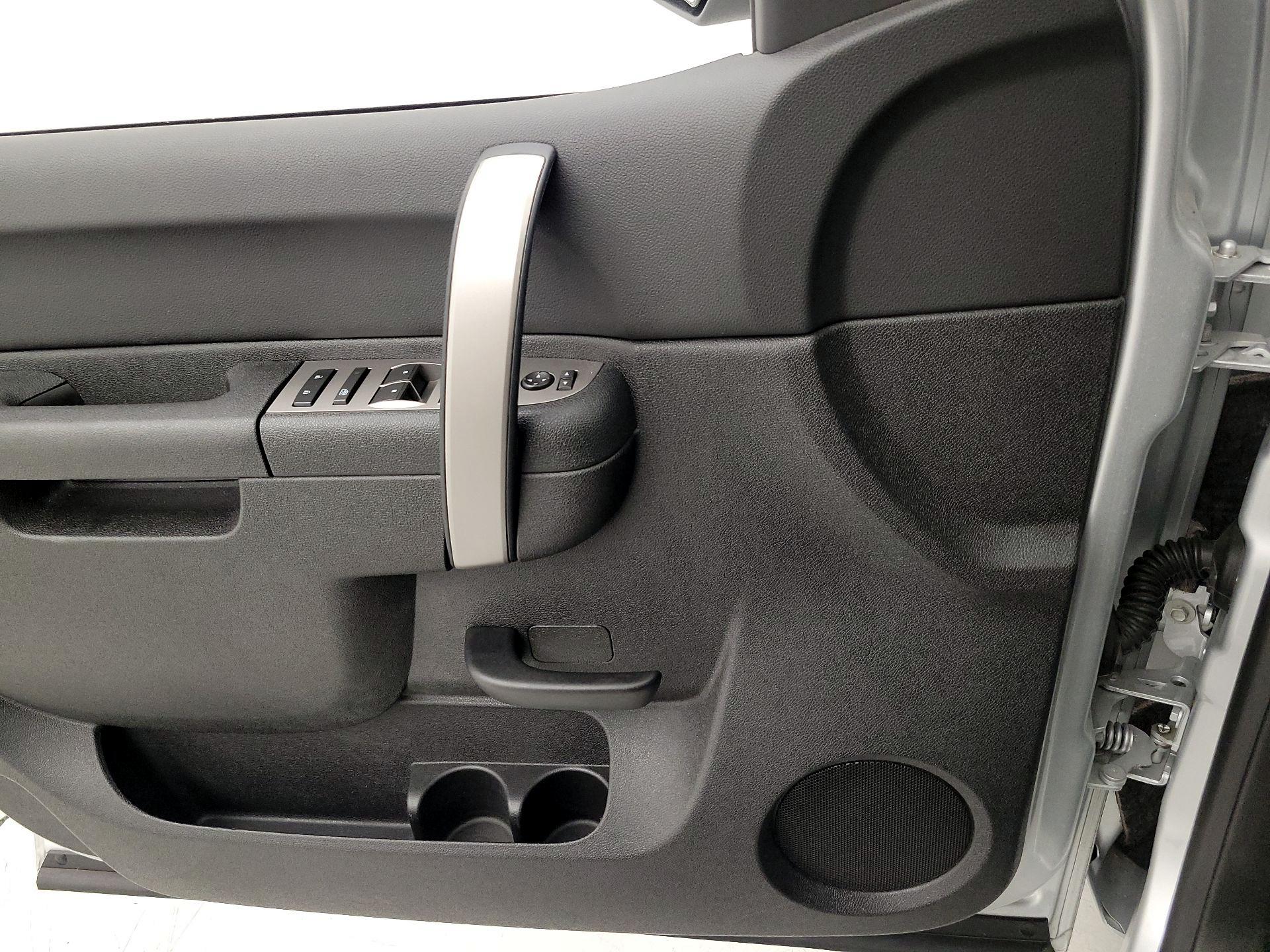 Thumbnail: 2013 Chevrolet Silverado 1500 - 12
