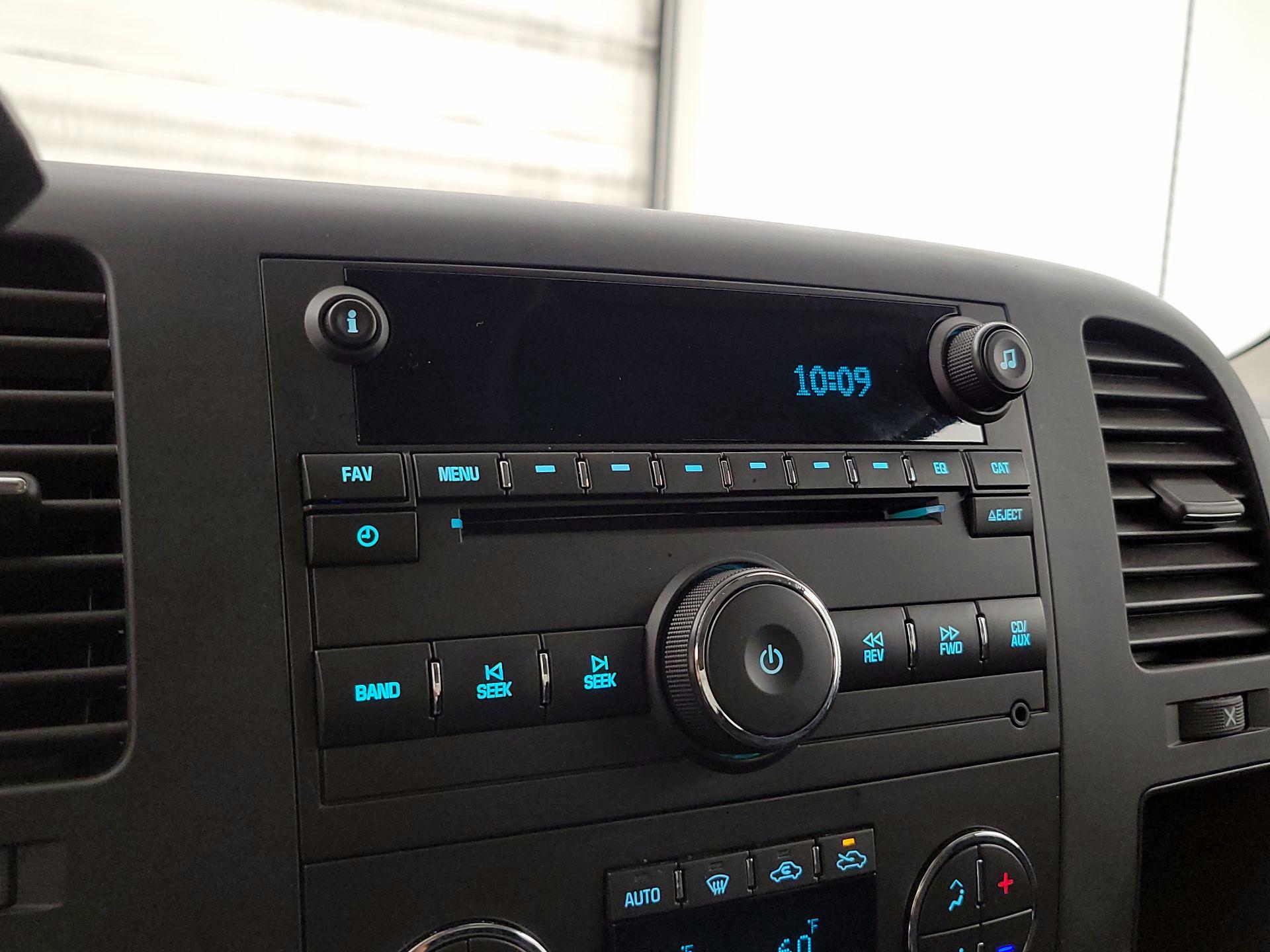 Thumbnail: 2013 Chevrolet Silverado 1500 - 14