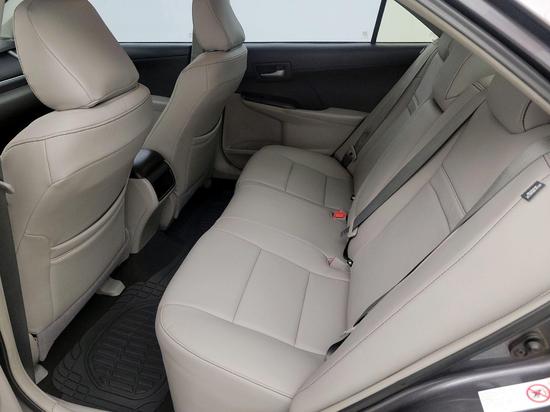 Thumbnail: 2014 Toyota Camry - 17