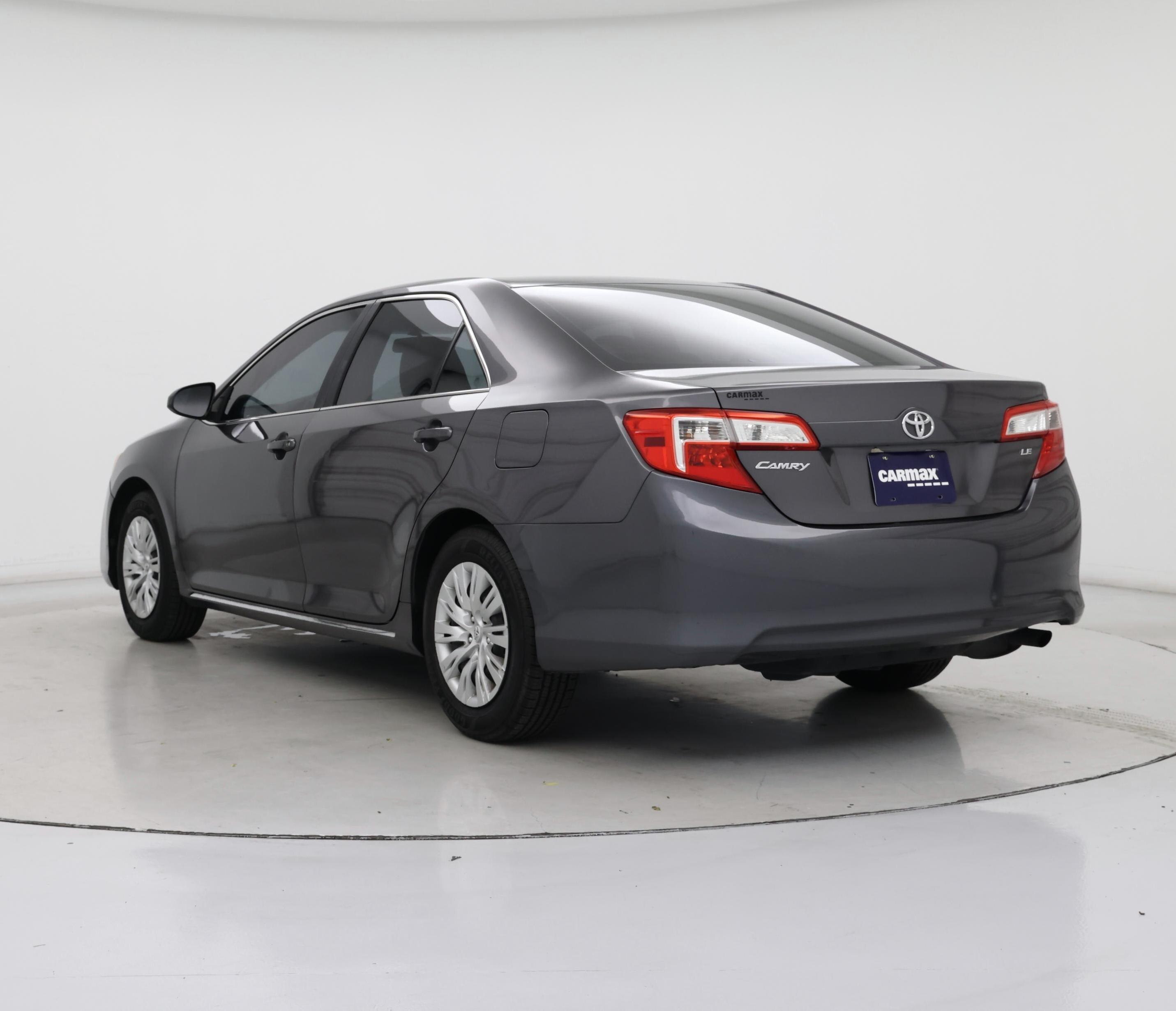 Thumbnail: 2014 Toyota Camry - 2