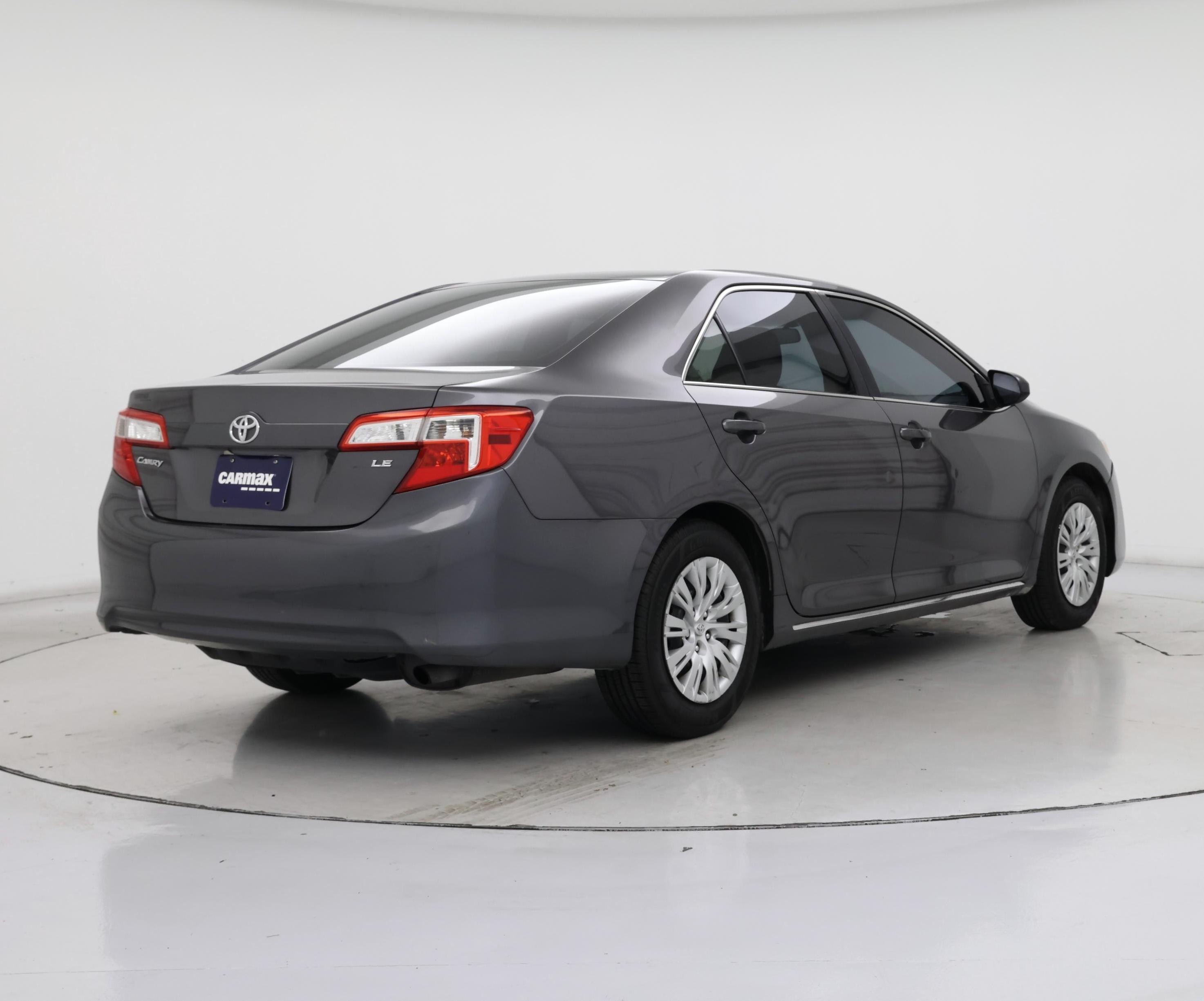 Thumbnail: 2014 Toyota Camry - 8