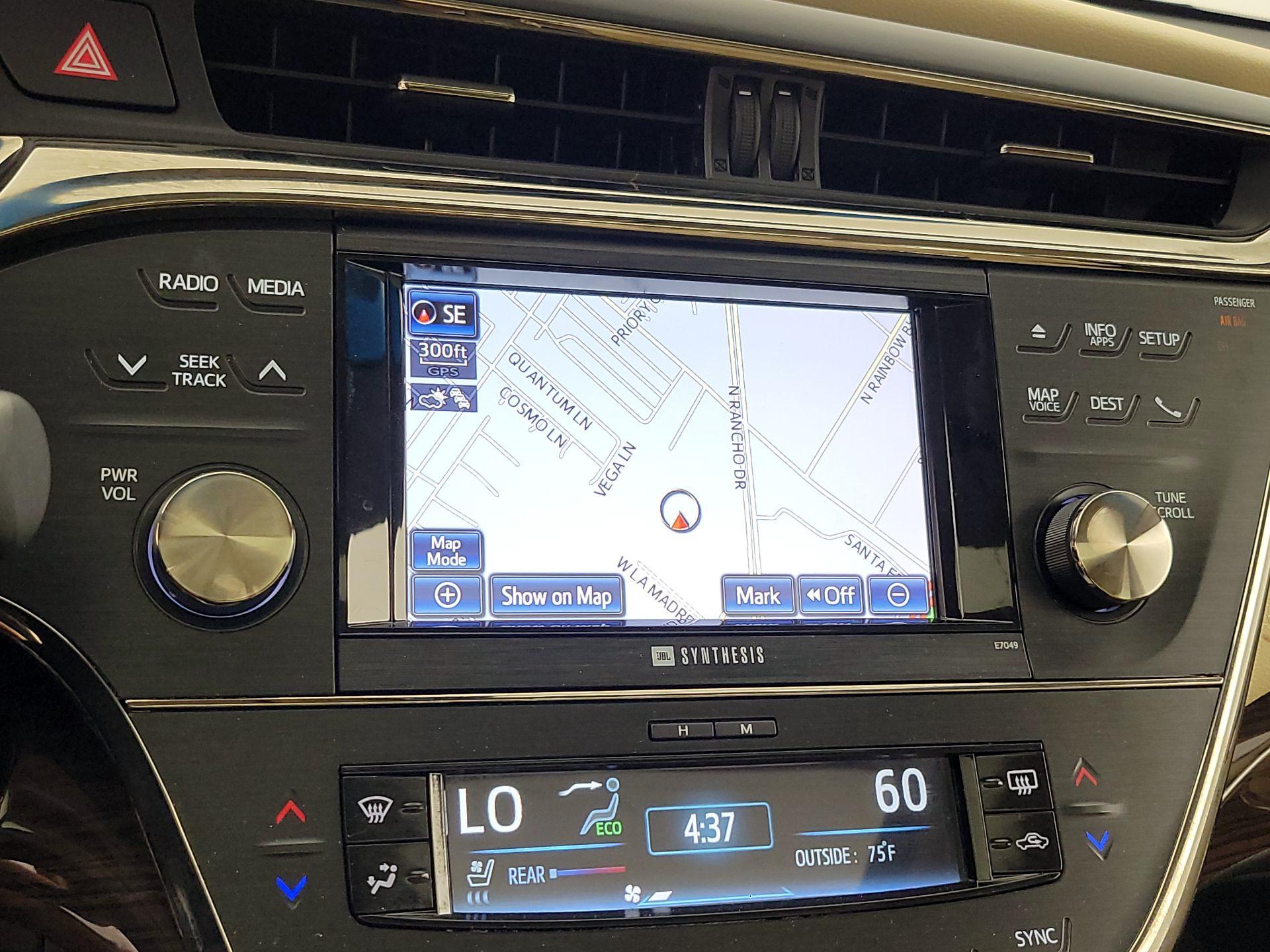 Thumbnail: 2014 Toyota Avalon - 14