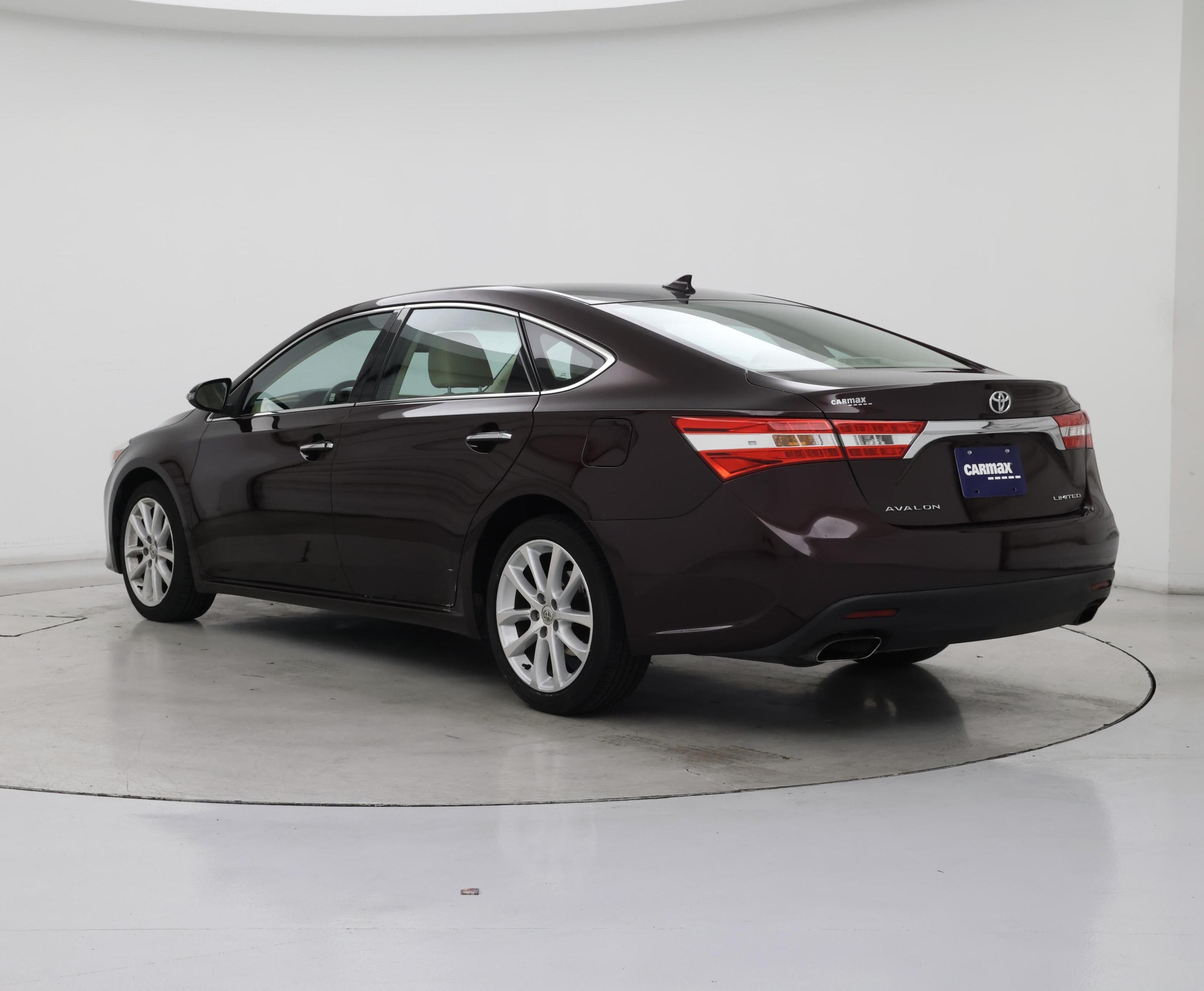 Thumbnail: 2014 Toyota Avalon - 2