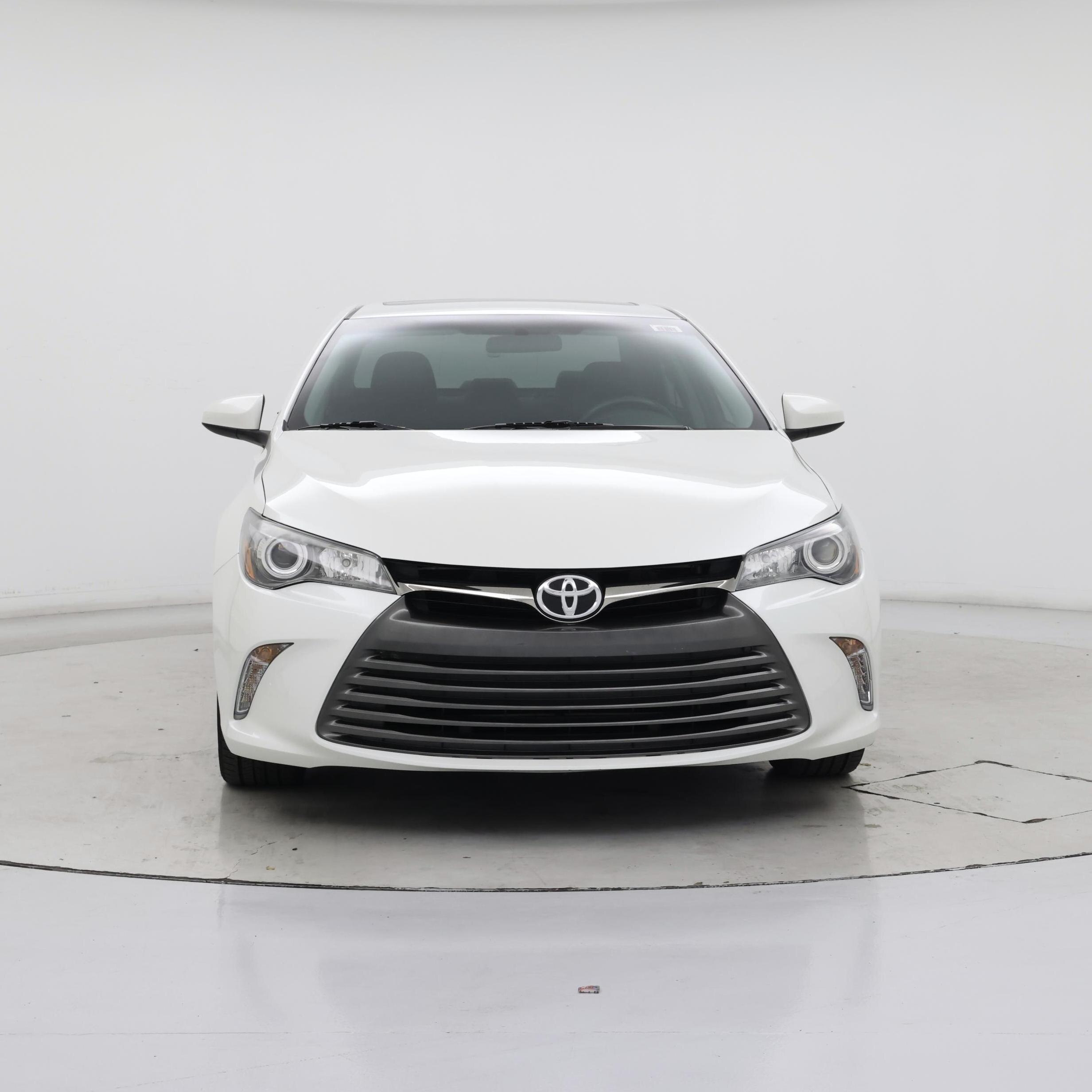 Thumbnail: 2017 Toyota Camry - 5