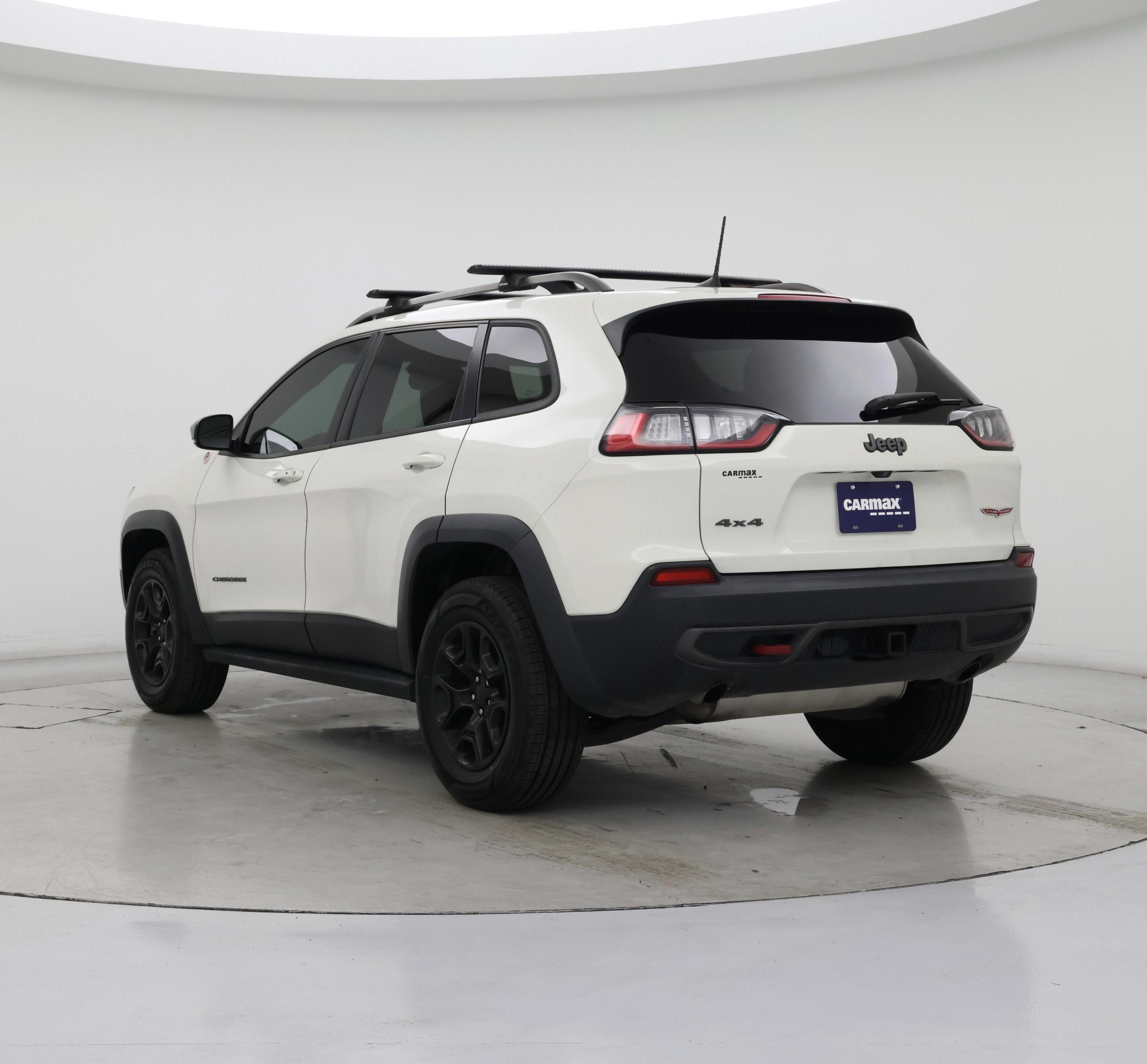 Thumbnail: 2019 Jeep Cherokee - 2