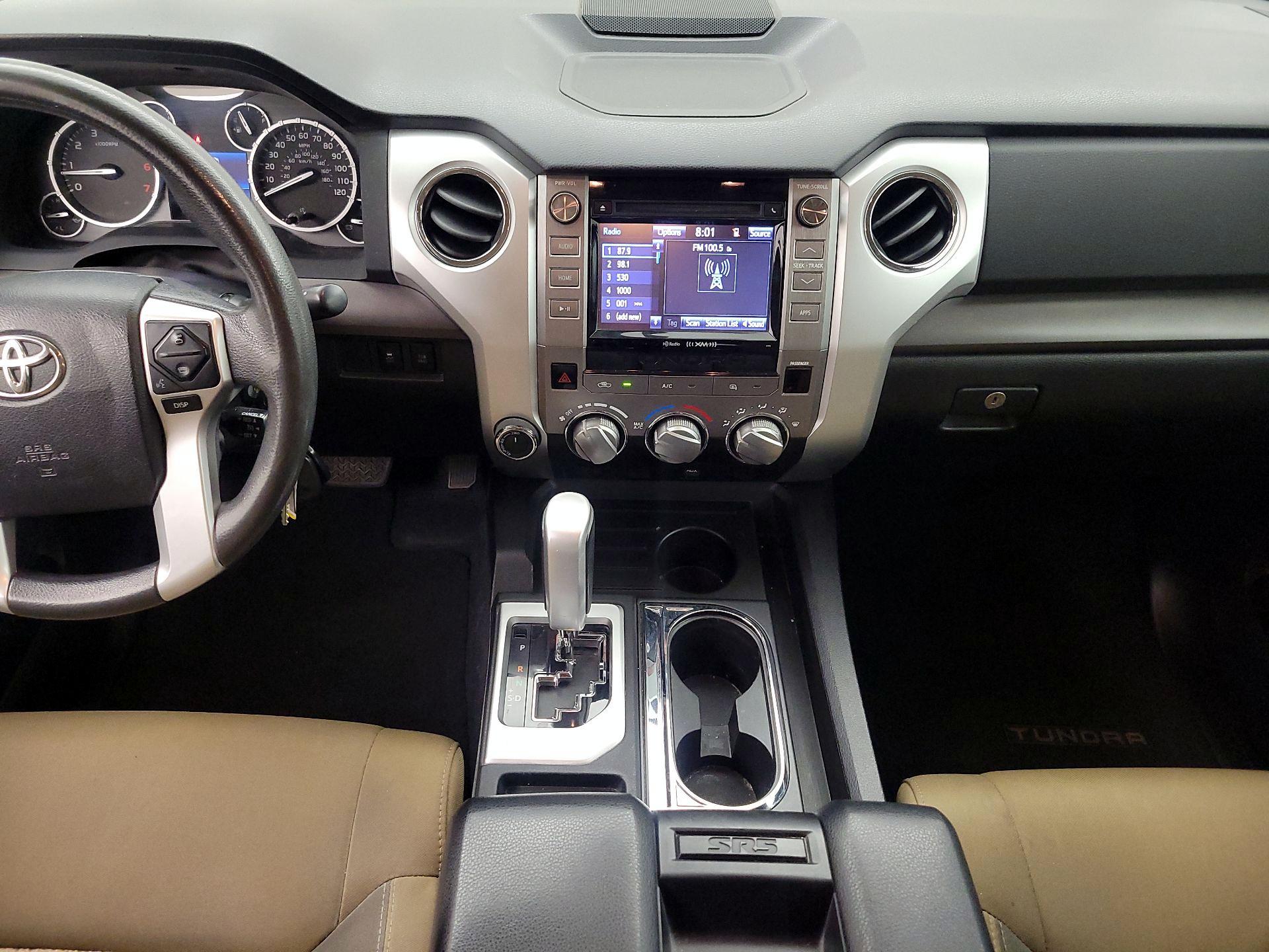 Thumbnail: 2015 Toyota Tundra - 9